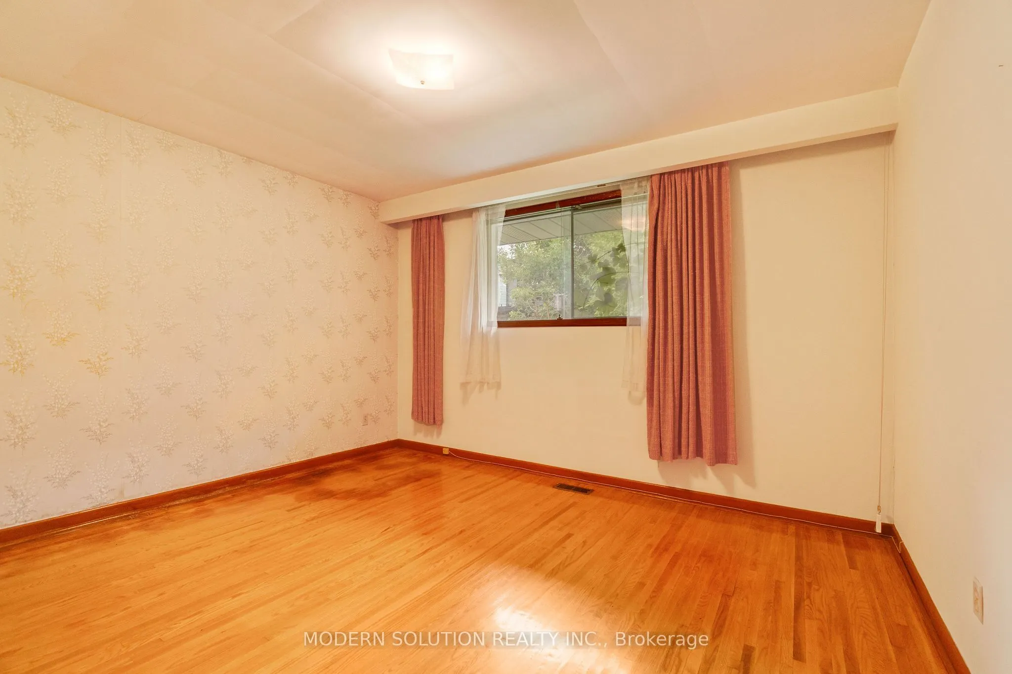 177 Eaglewood Boulevard