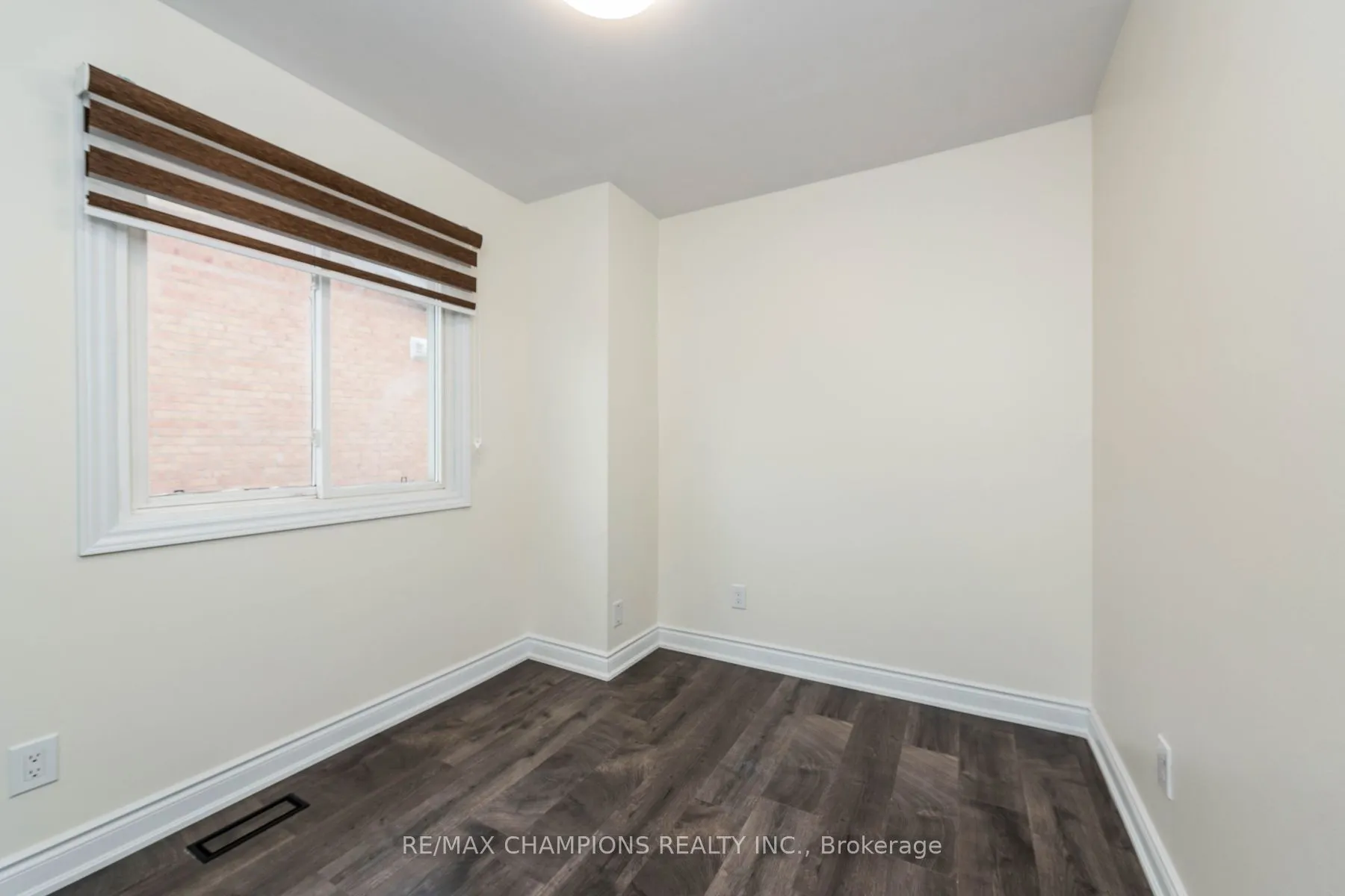 11 Crosswood Lane