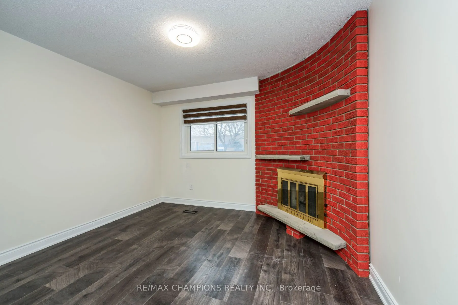 11 Crosswood Lane