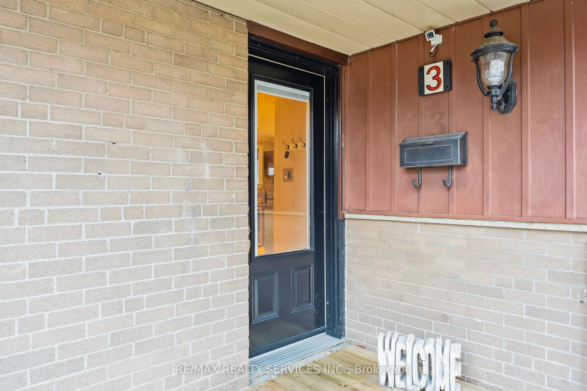 3 Coniston Avenue