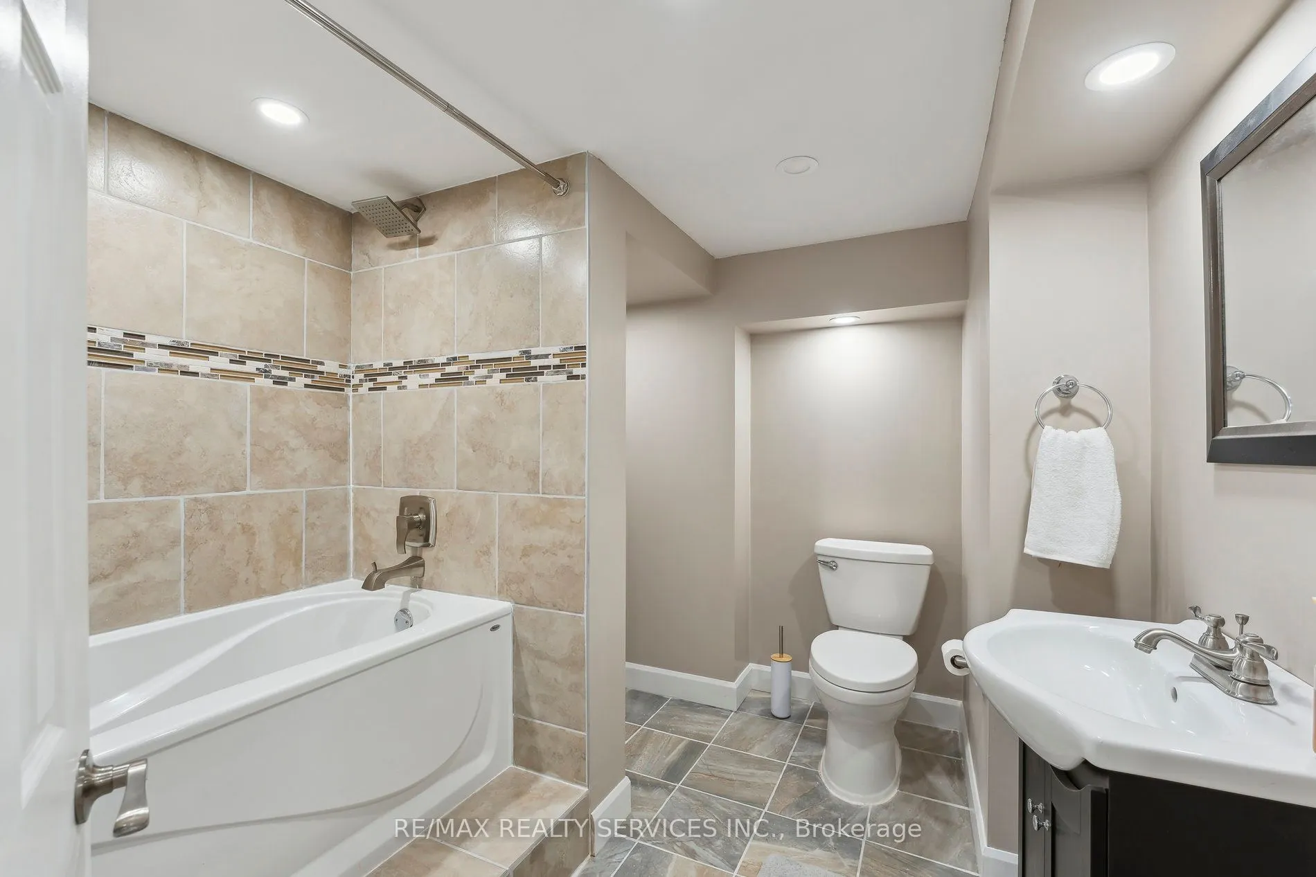 3 Coniston Avenue