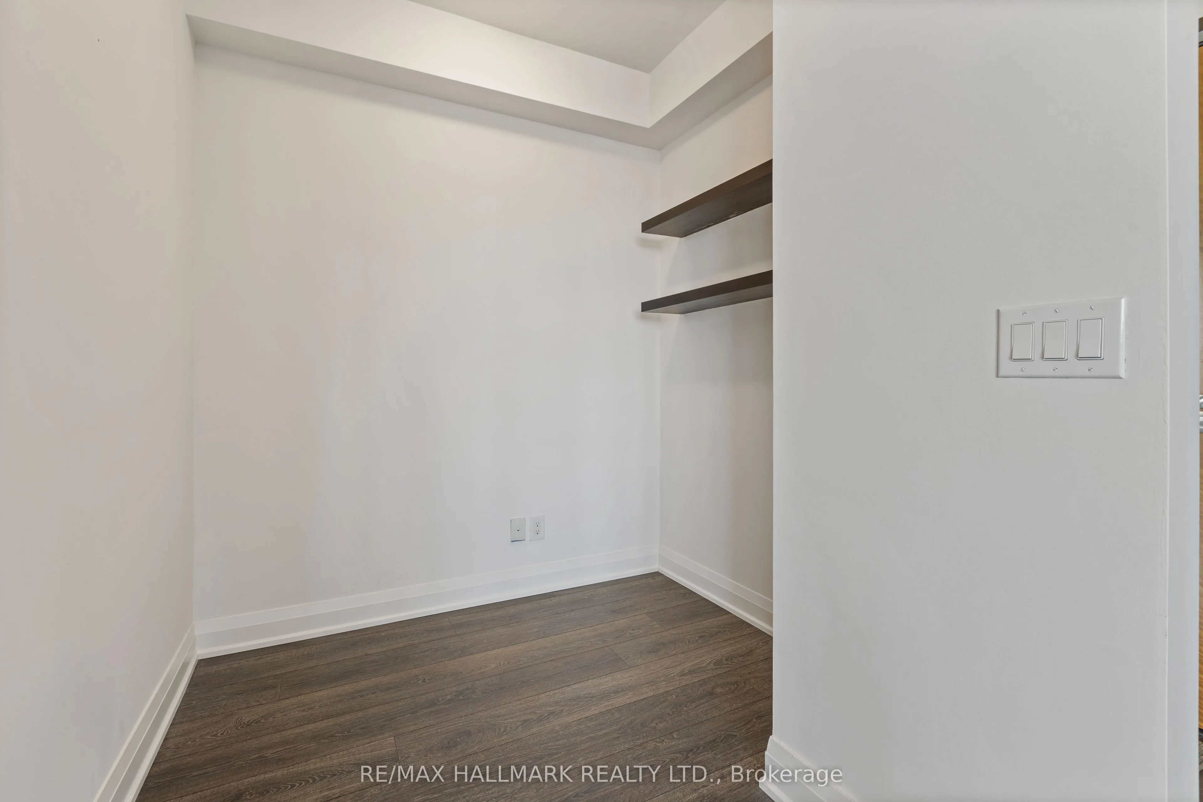 36 Park Lawn Road, #1909