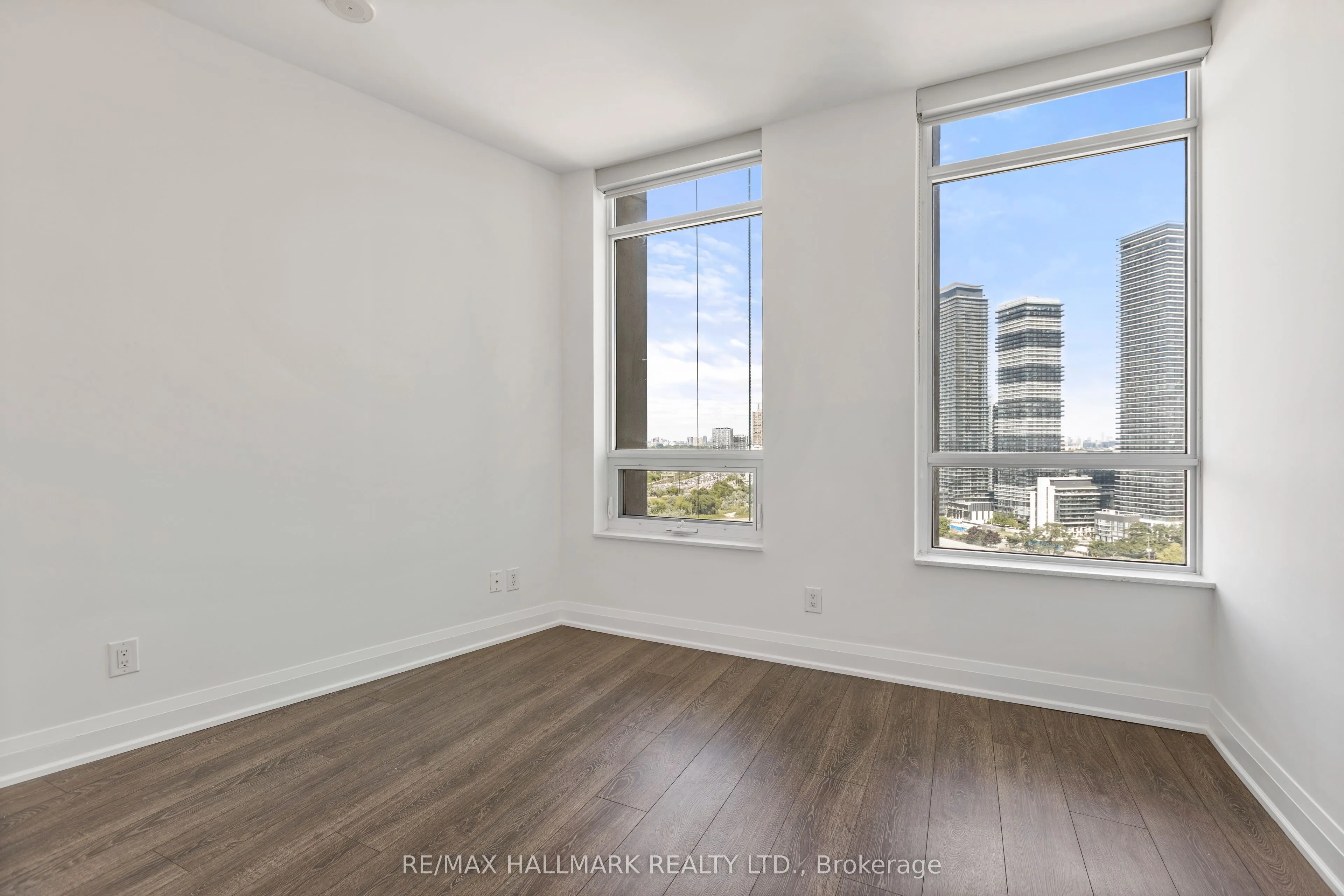36 Park Lawn Road, #1909