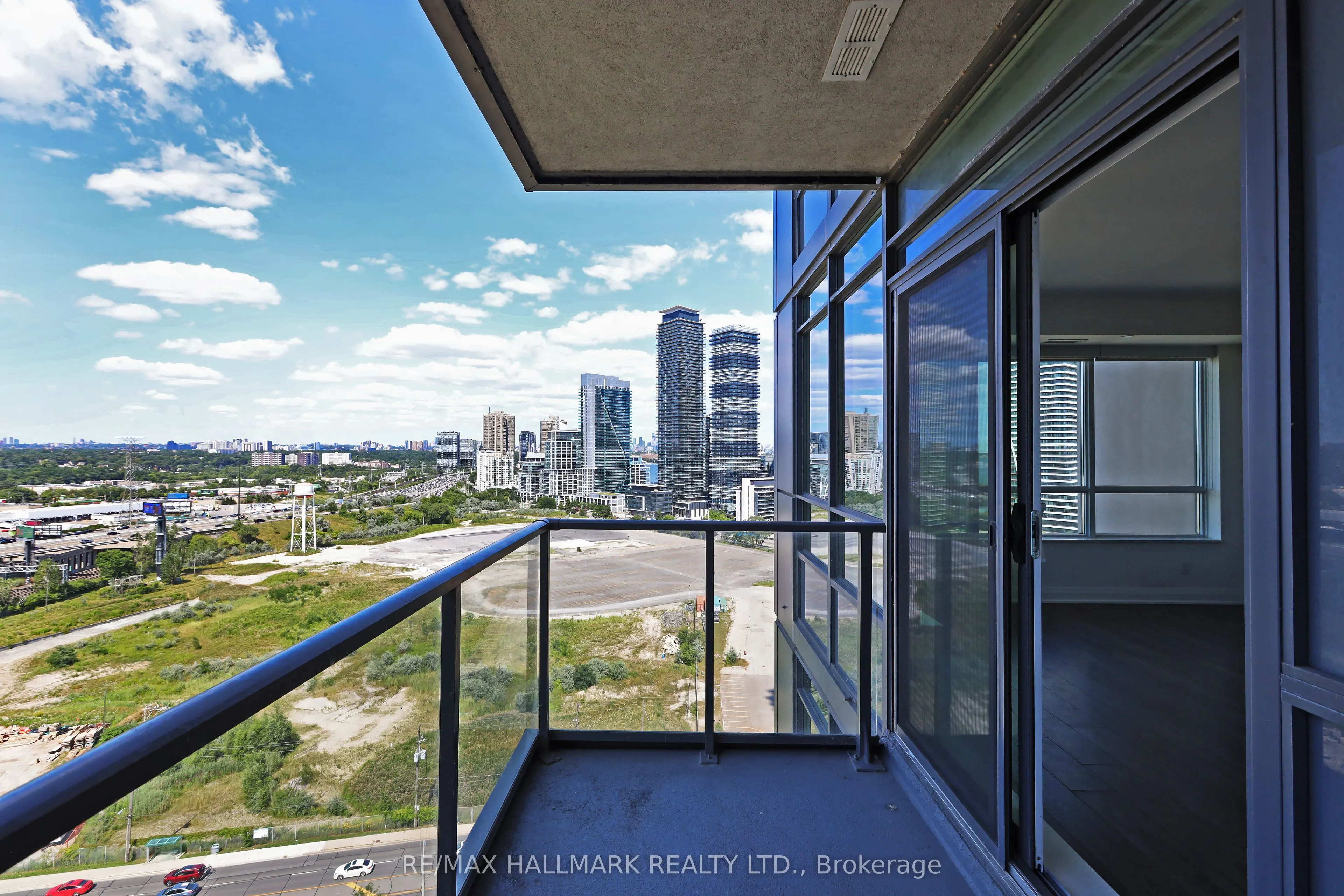 36 Park Lawn Road, #1909