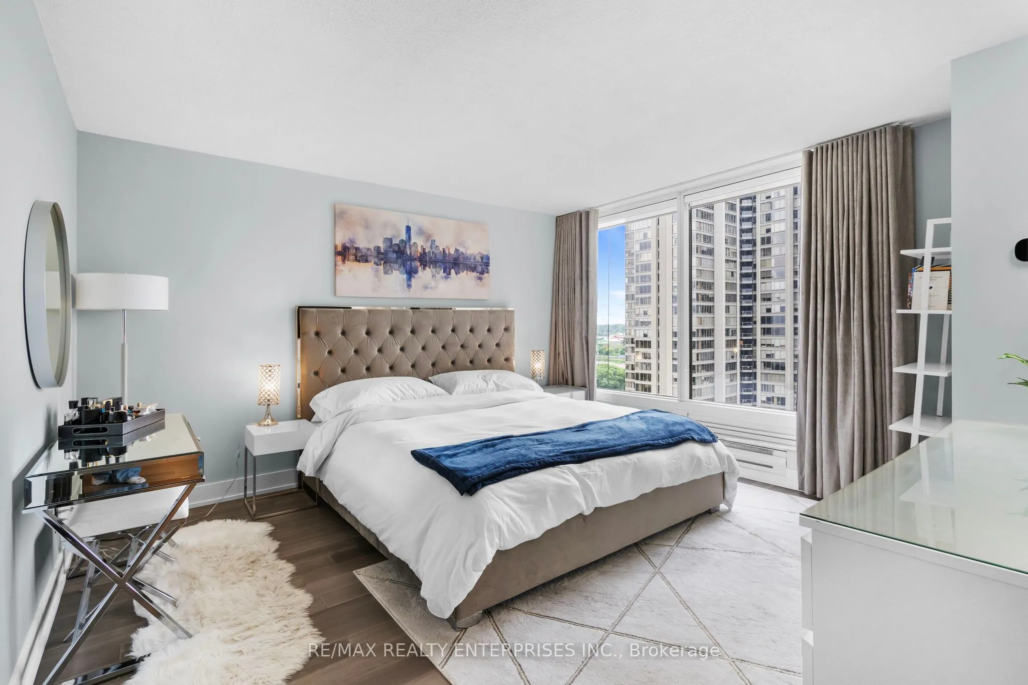 1 Palace Pier Court, #1208