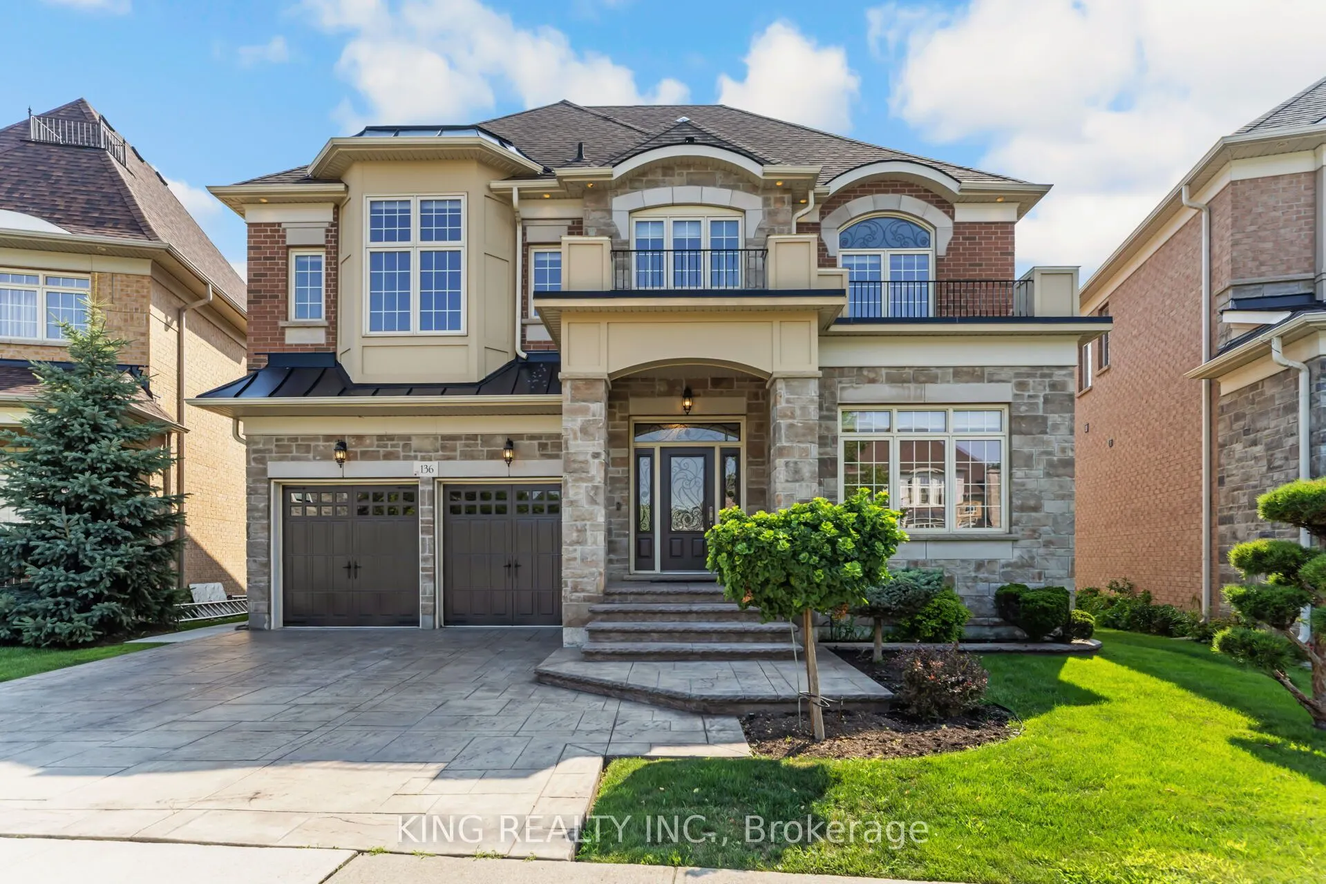 136 Coastline Drive