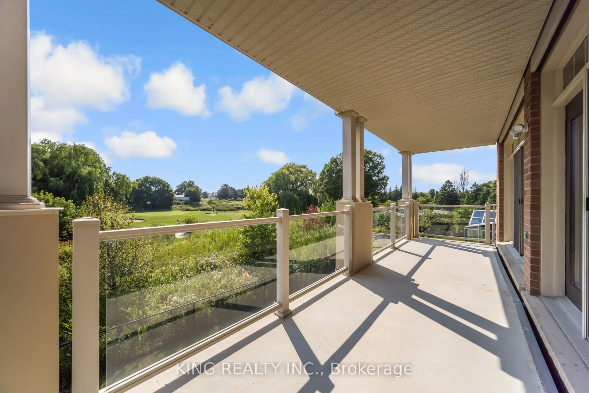 136 Coastline Drive