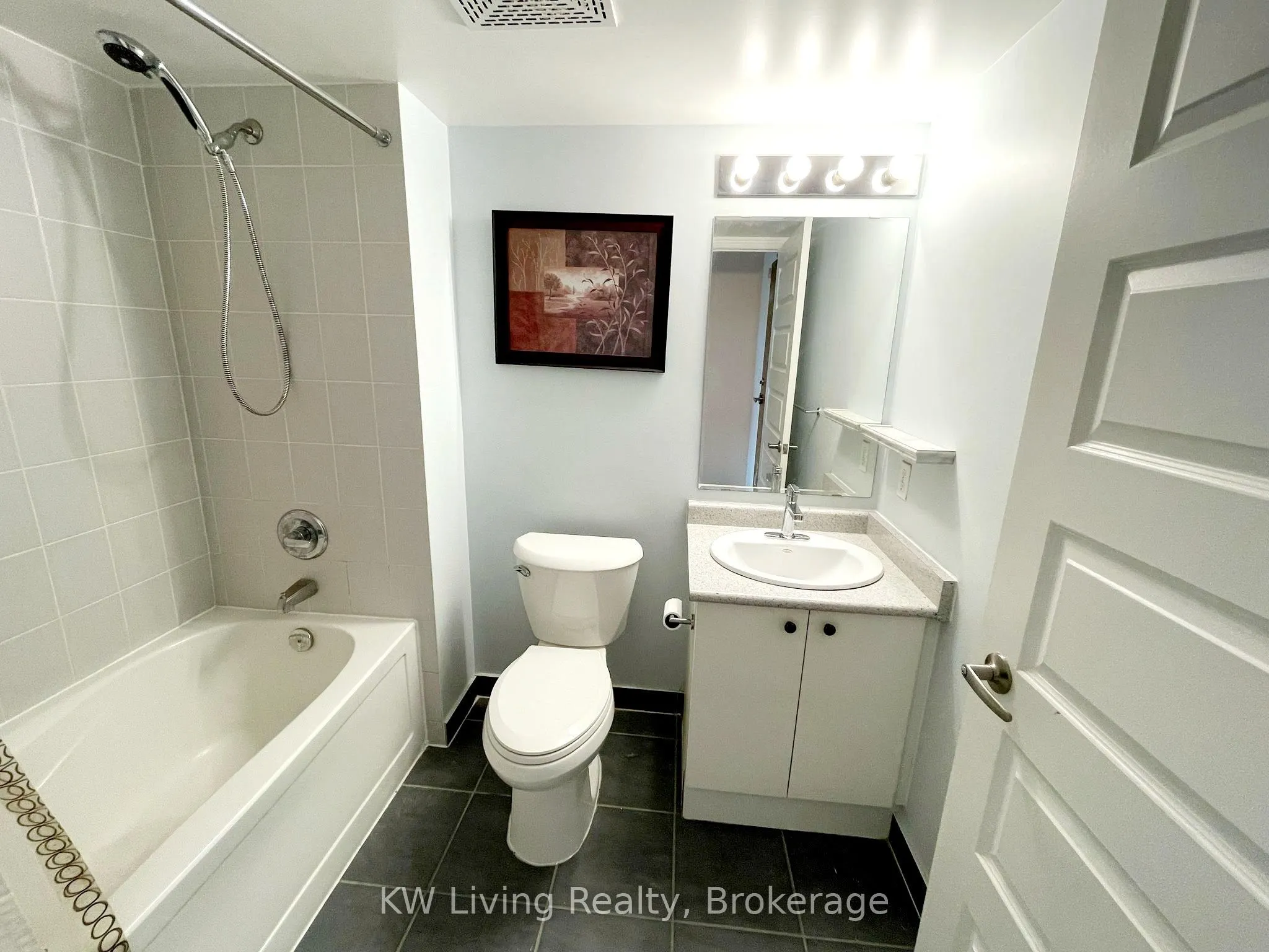 215 Queen Street E, #810