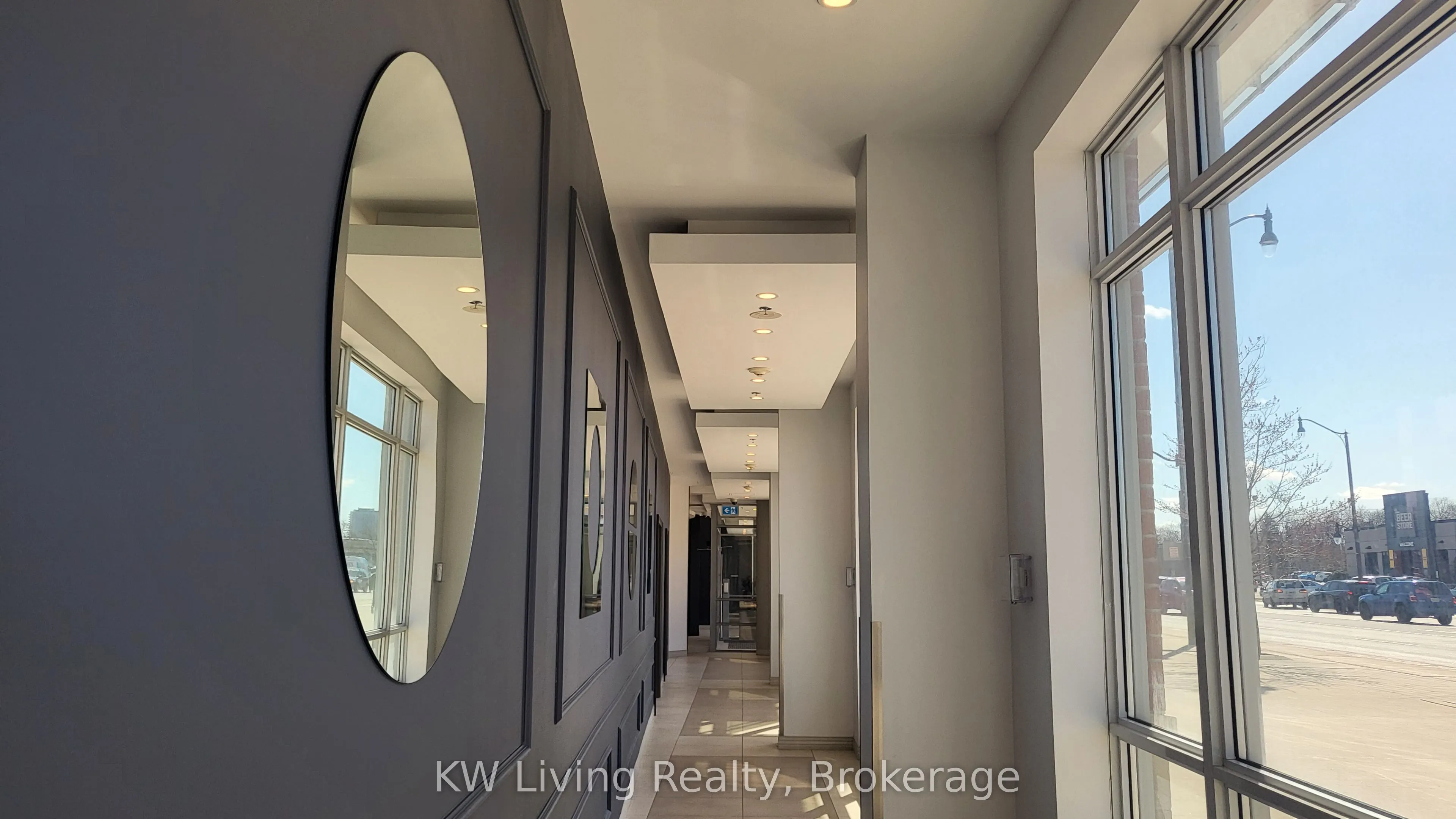 215 Queen Street E, #810