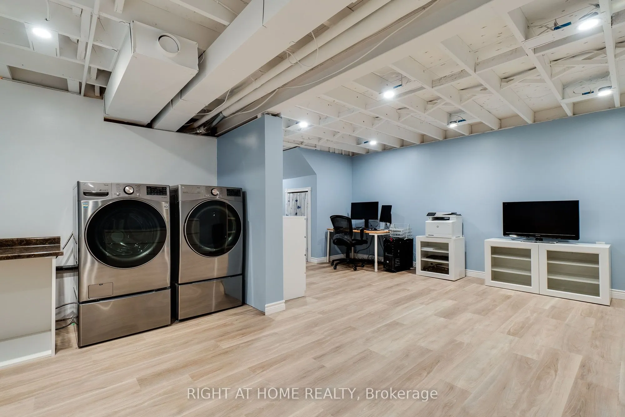 1205 Lamb's Court, #7