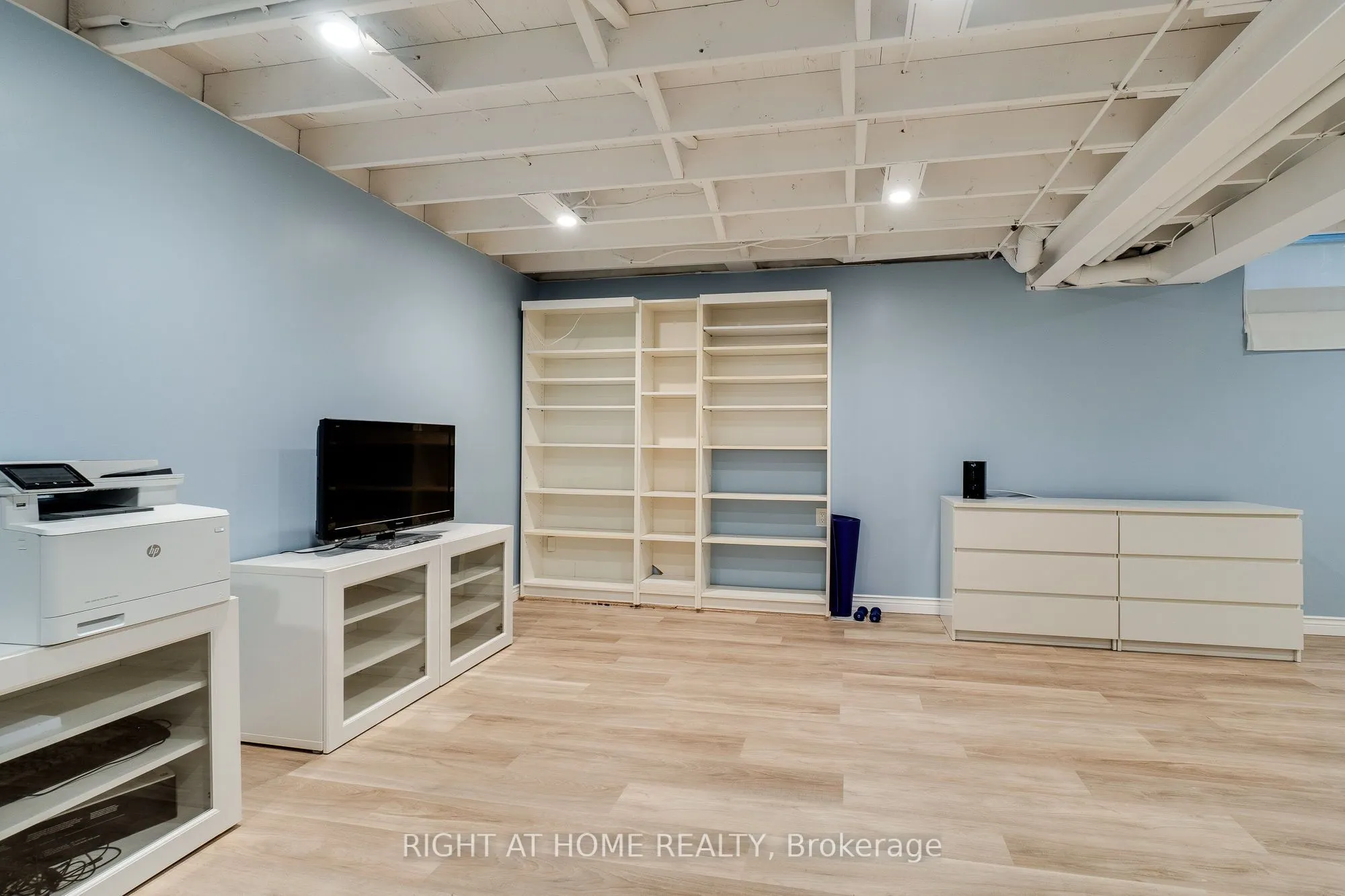 1205 Lamb's Court, #7