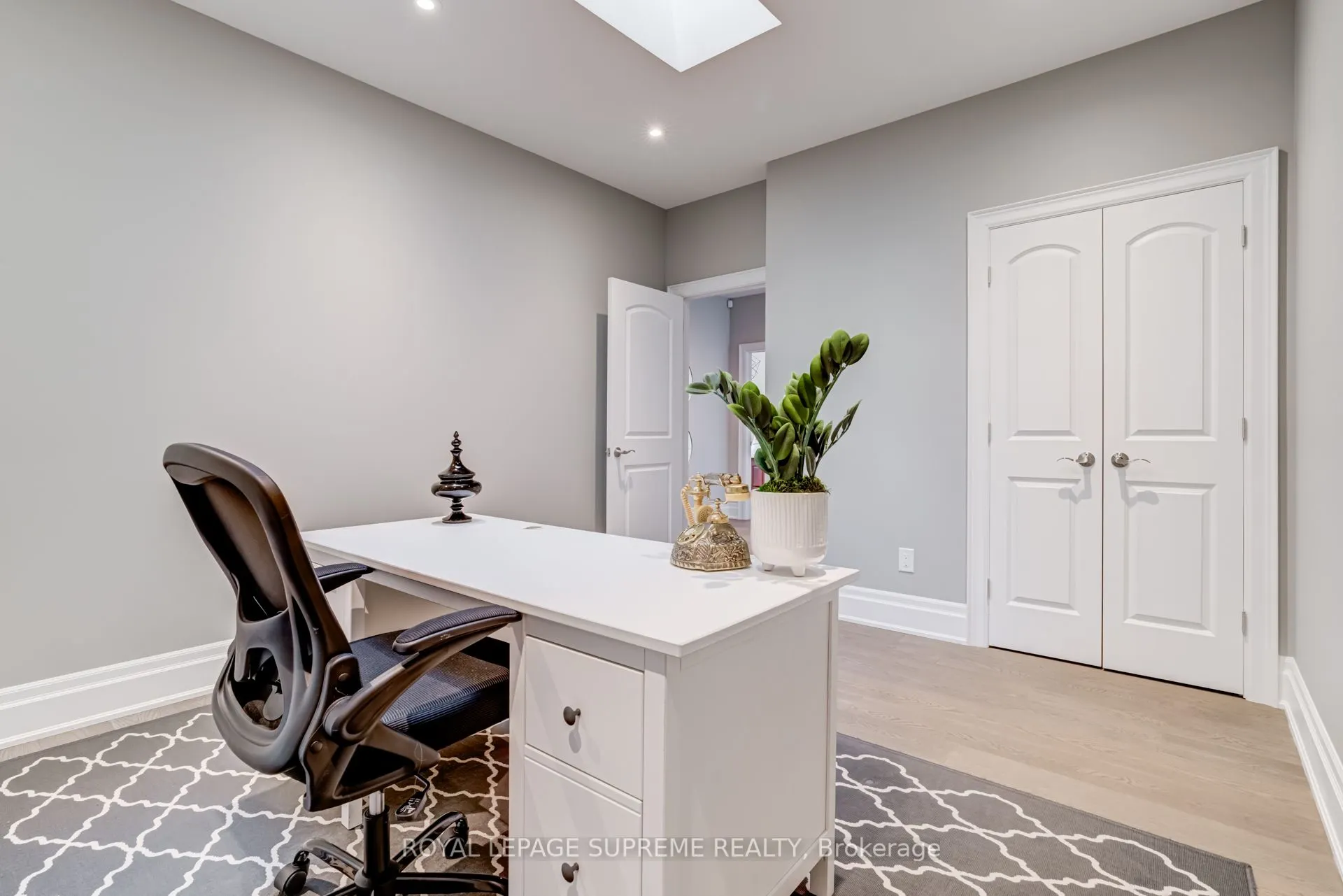 15 Parkchester Road