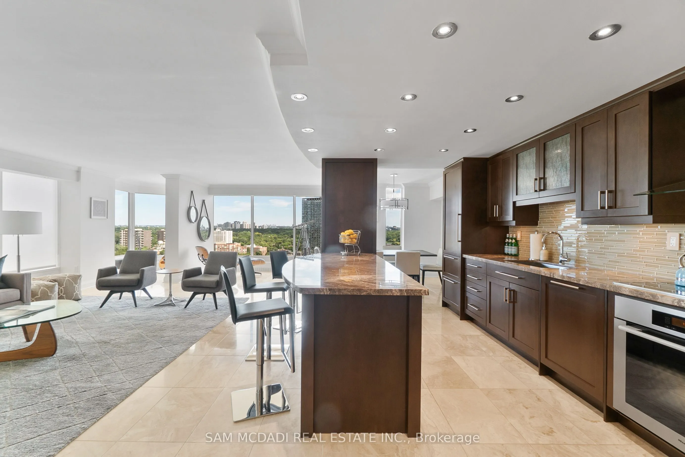 2045 Lakeshore Boulevard W, #2212