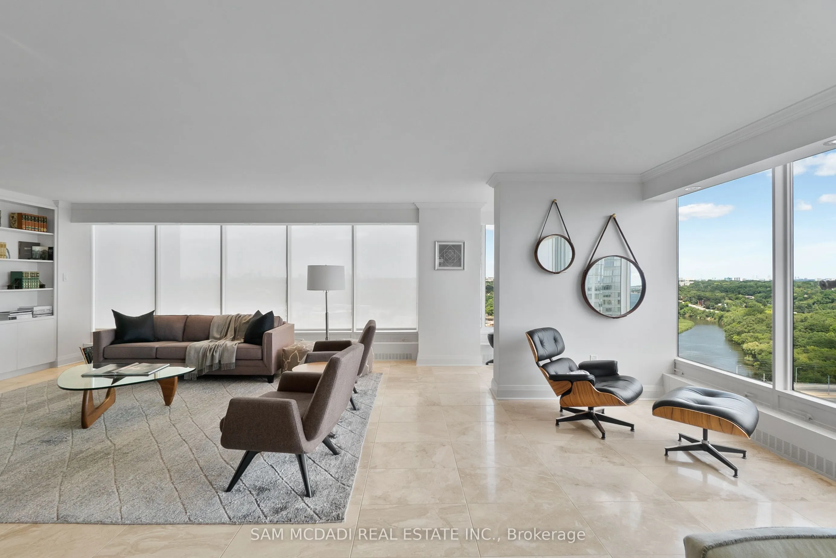 2045 Lakeshore Boulevard W, #2212