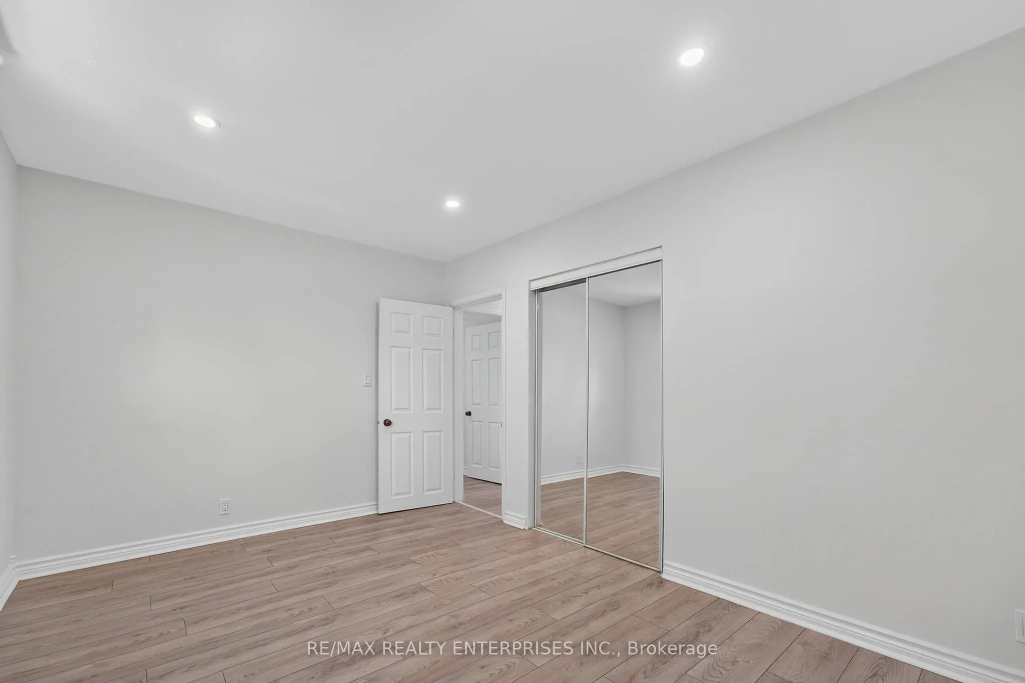 16 Warbeck Place