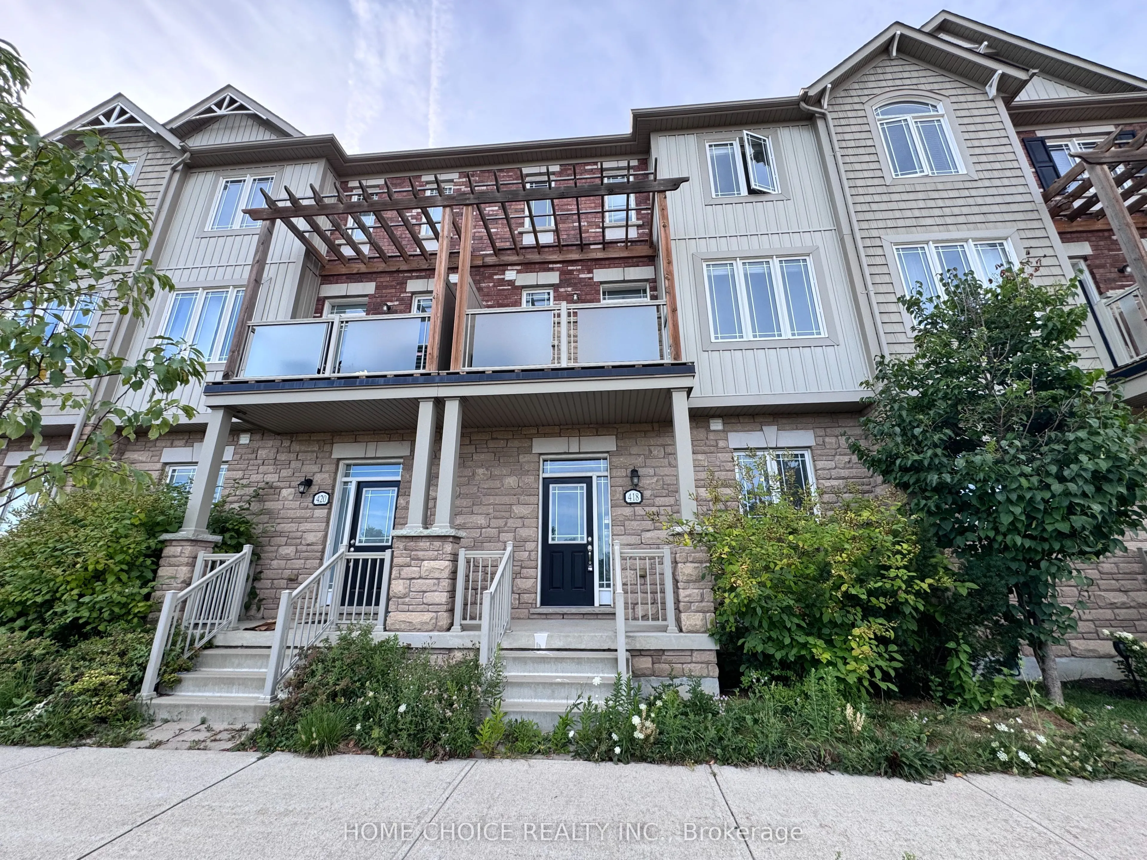 418 Dougall Avenue