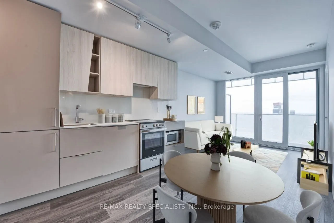3900 Confederation Parkway, #4902