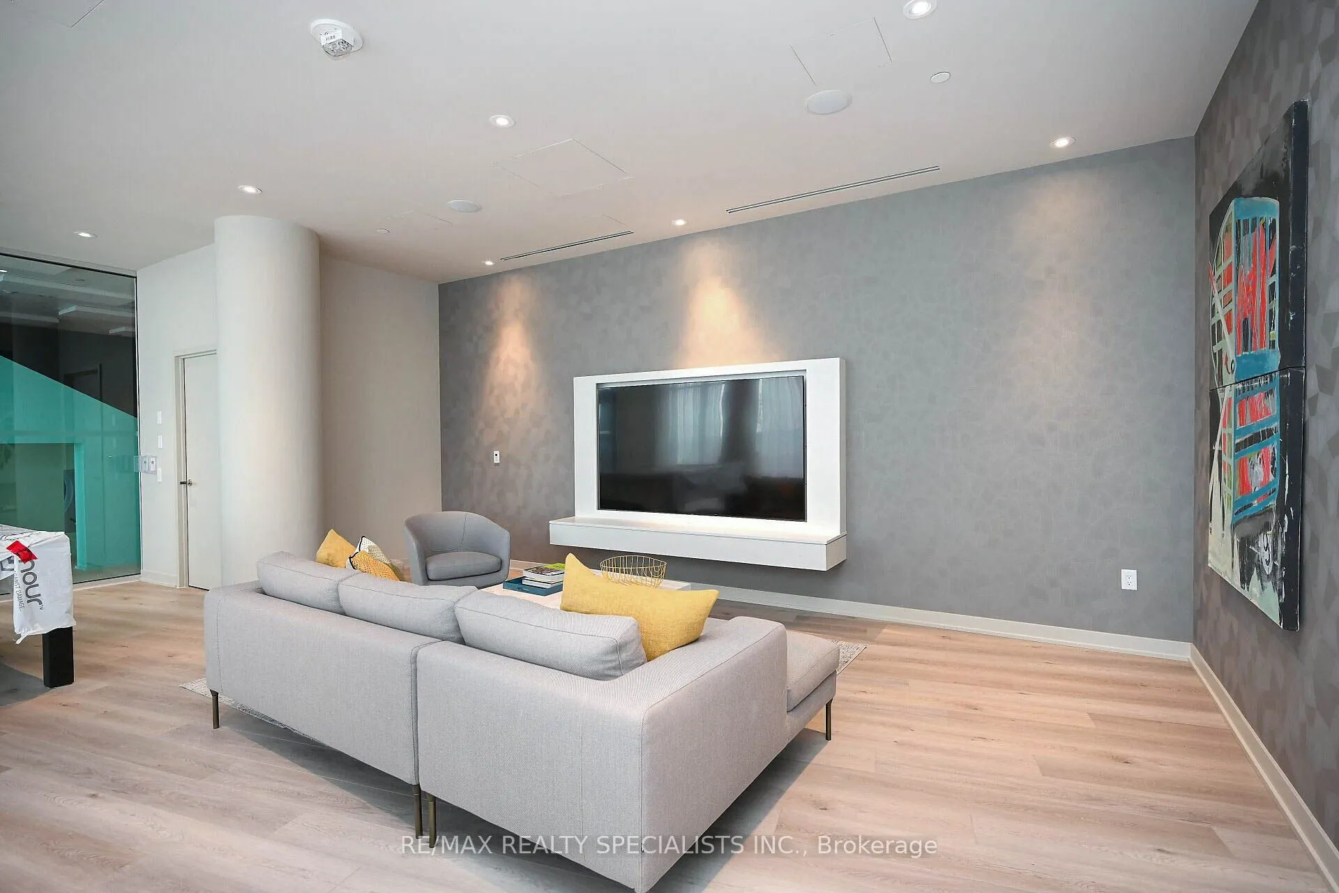3900 Confederation Parkway, #4902