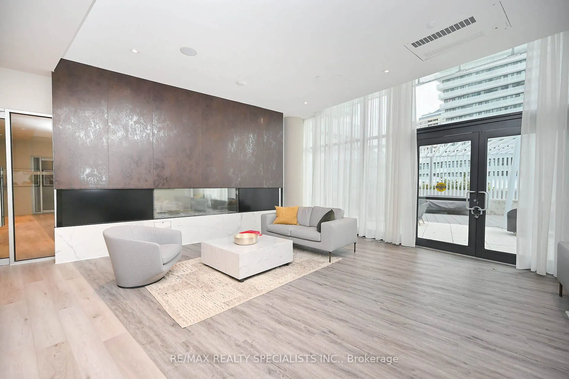 3900 Confederation Parkway, #4902