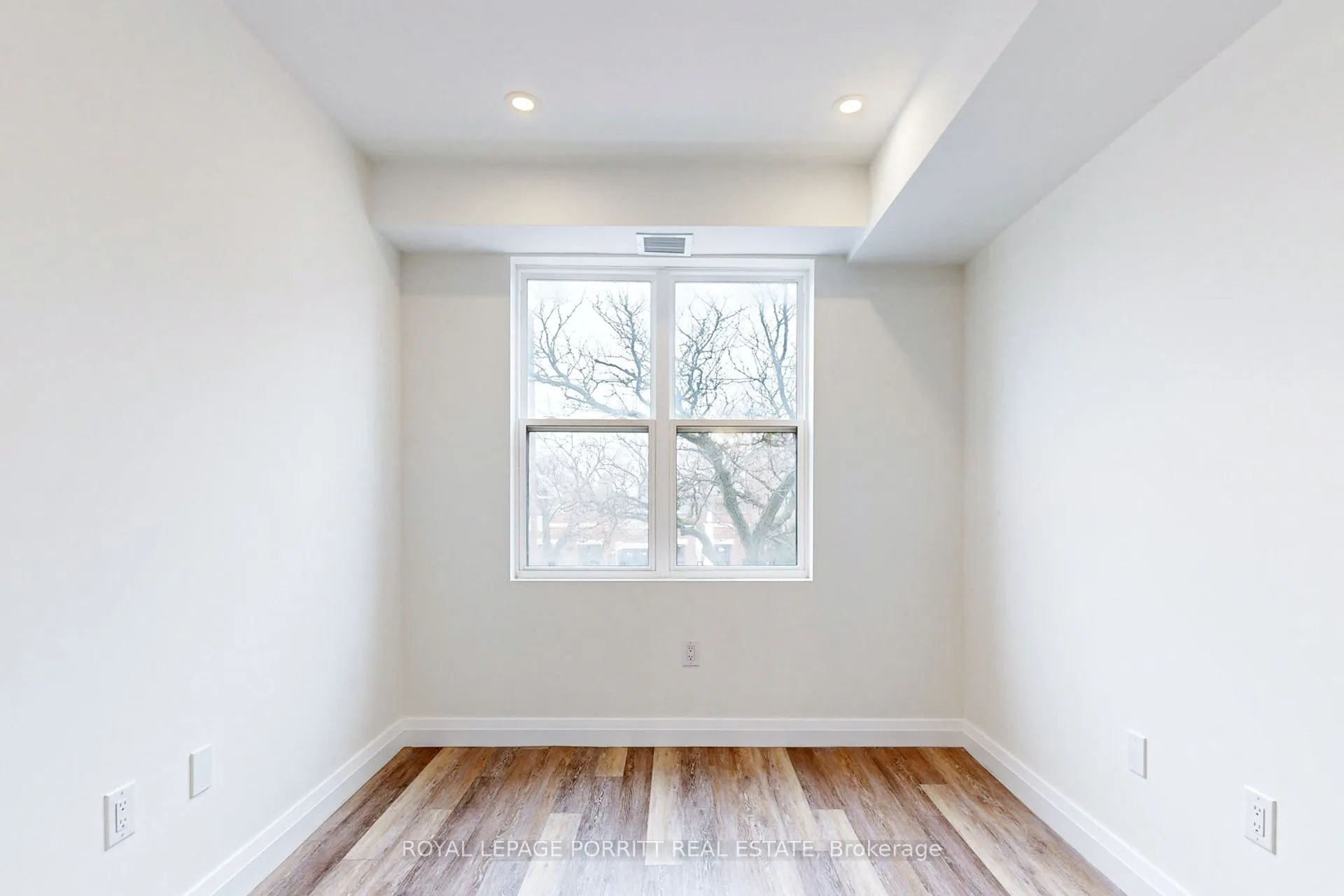 254 Armadale Avenue, ##4