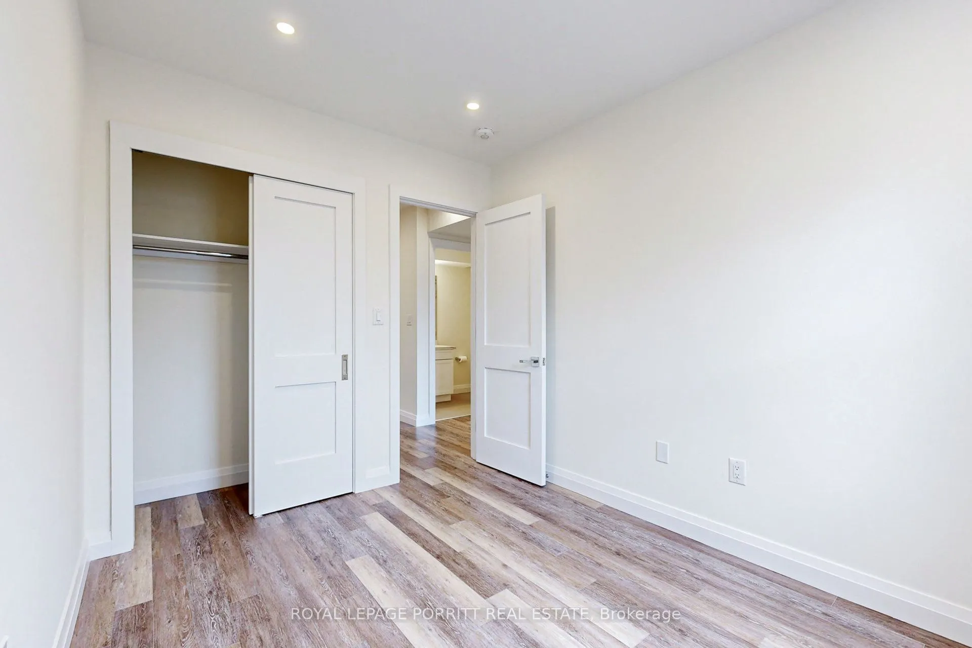 254 Armadale Avenue, ##4