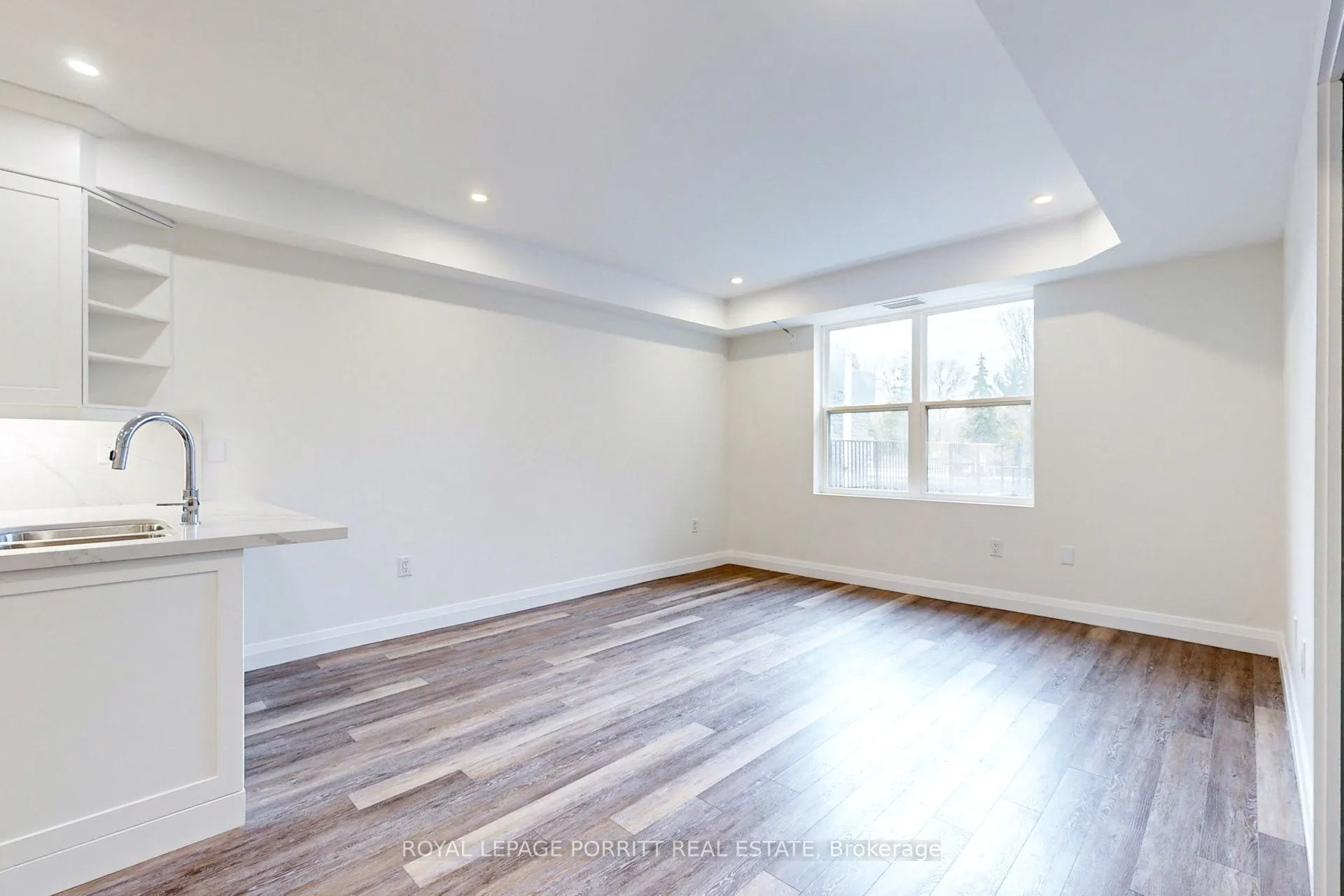 254 Armadale Avenue, ##4