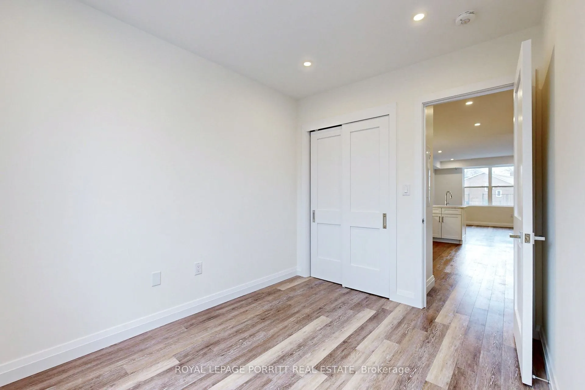 254 Armadale Avenue, ##4