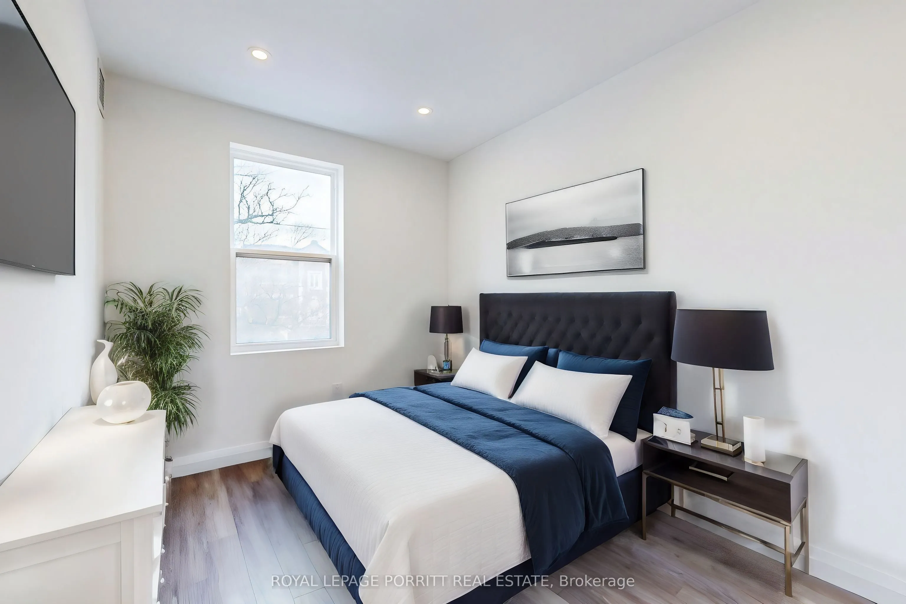 254 Armadale Avenue, ##4
