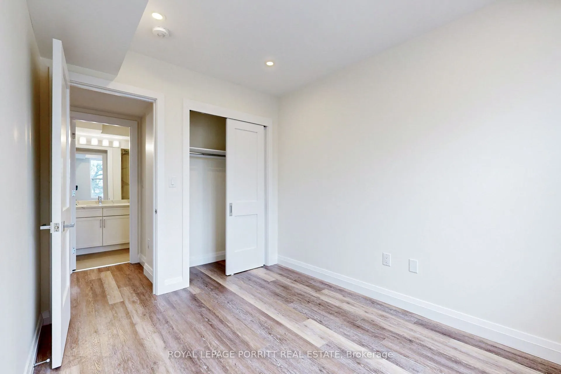 254 Armadale Avenue, ##4