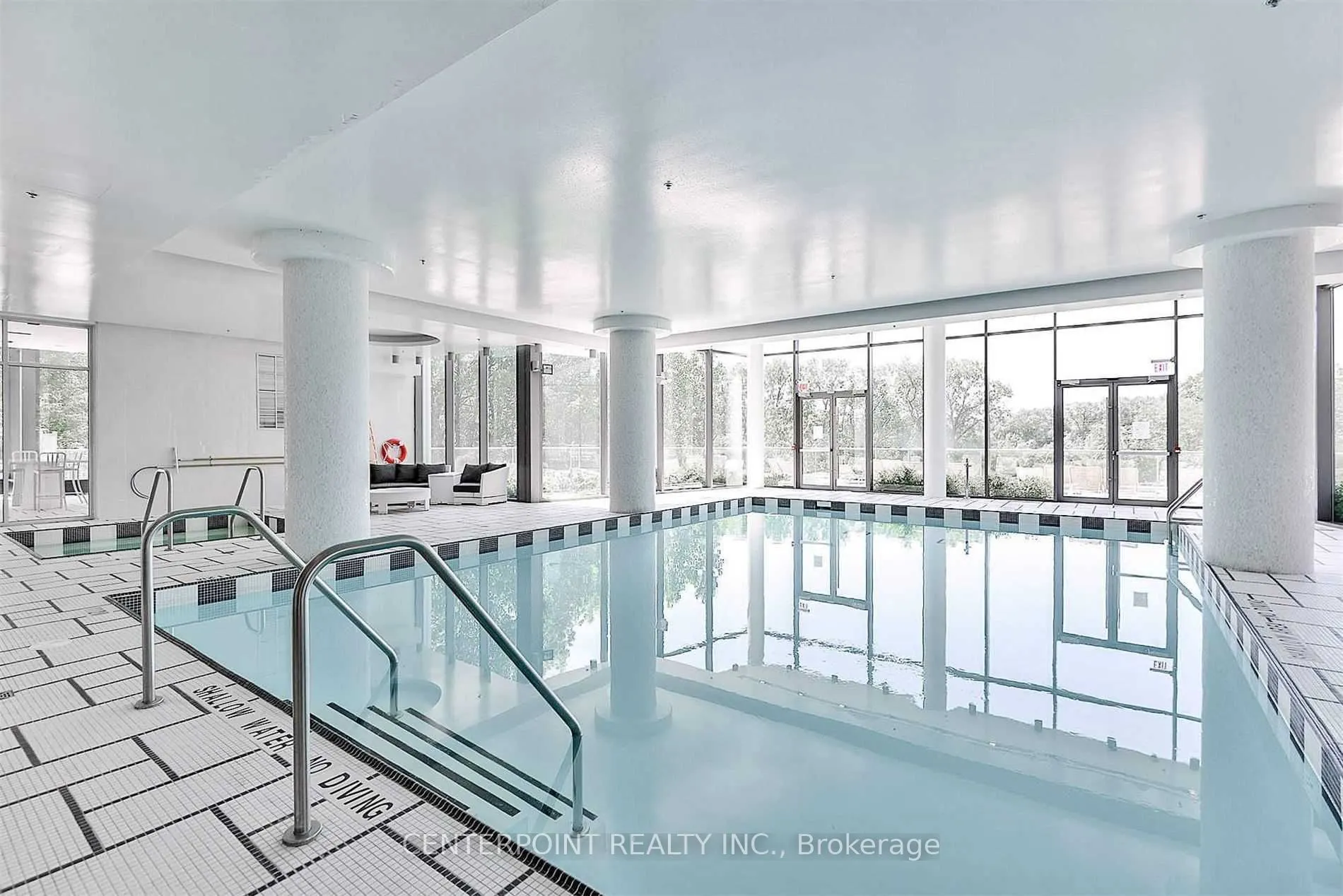 88 Park Lawn Road, #801