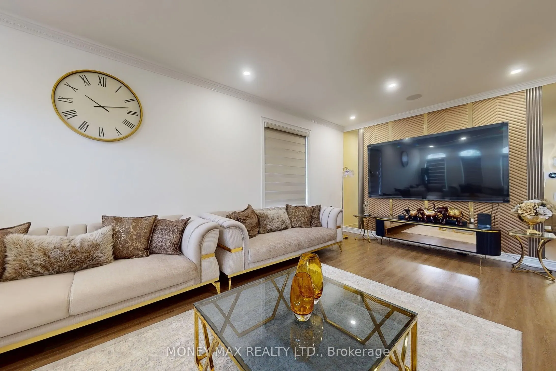 4 Pasadena Avenue