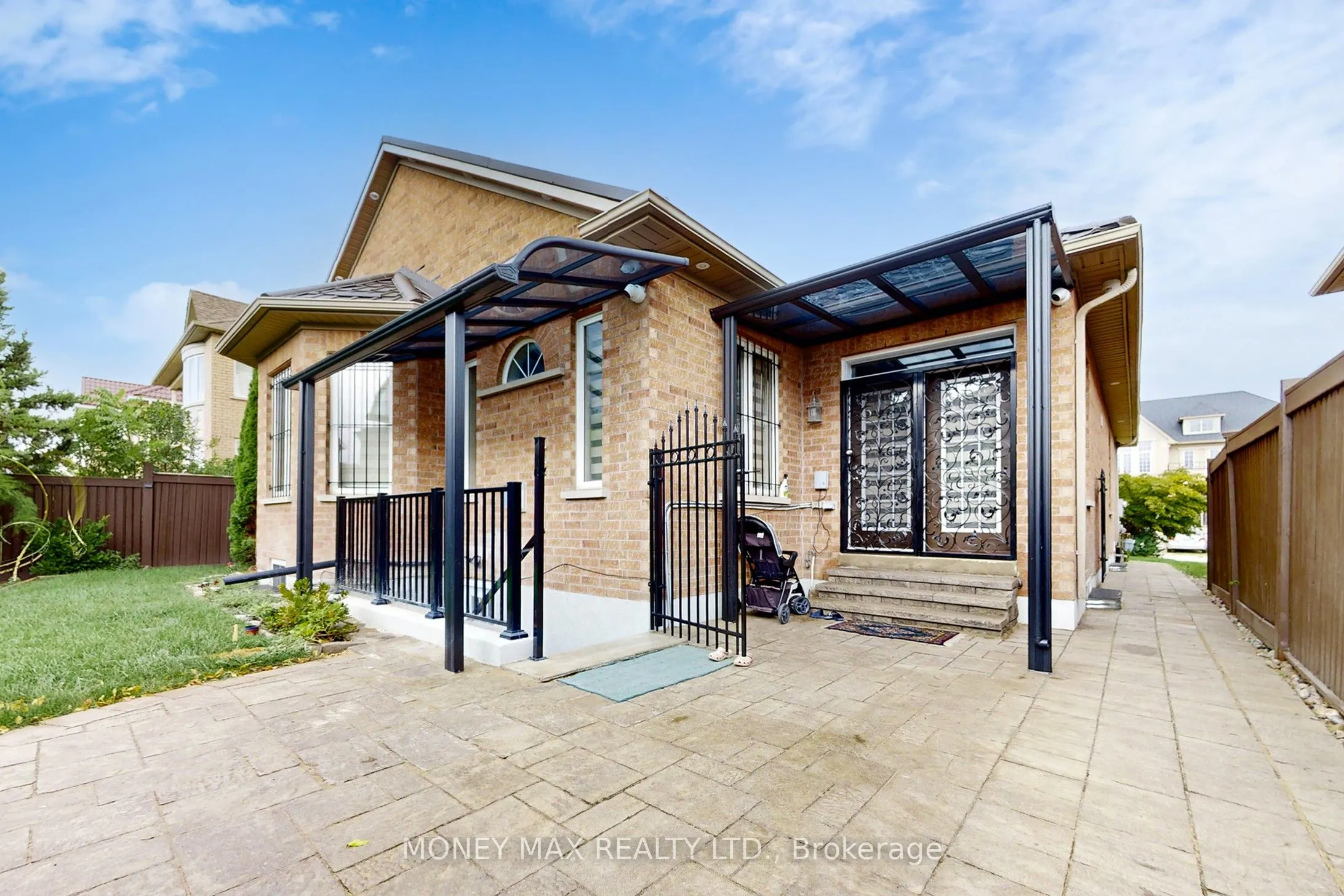 4 Pasadena Avenue
