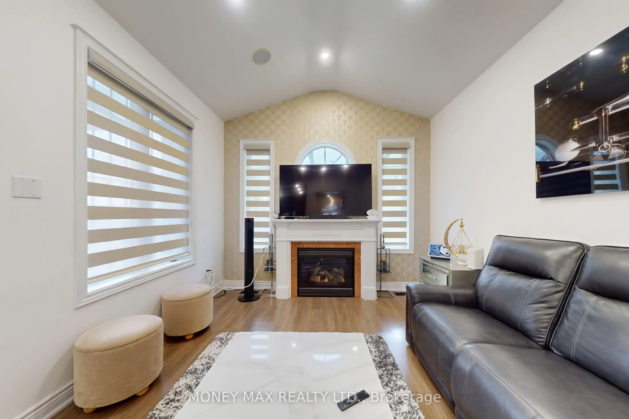 4 Pasadena Avenue