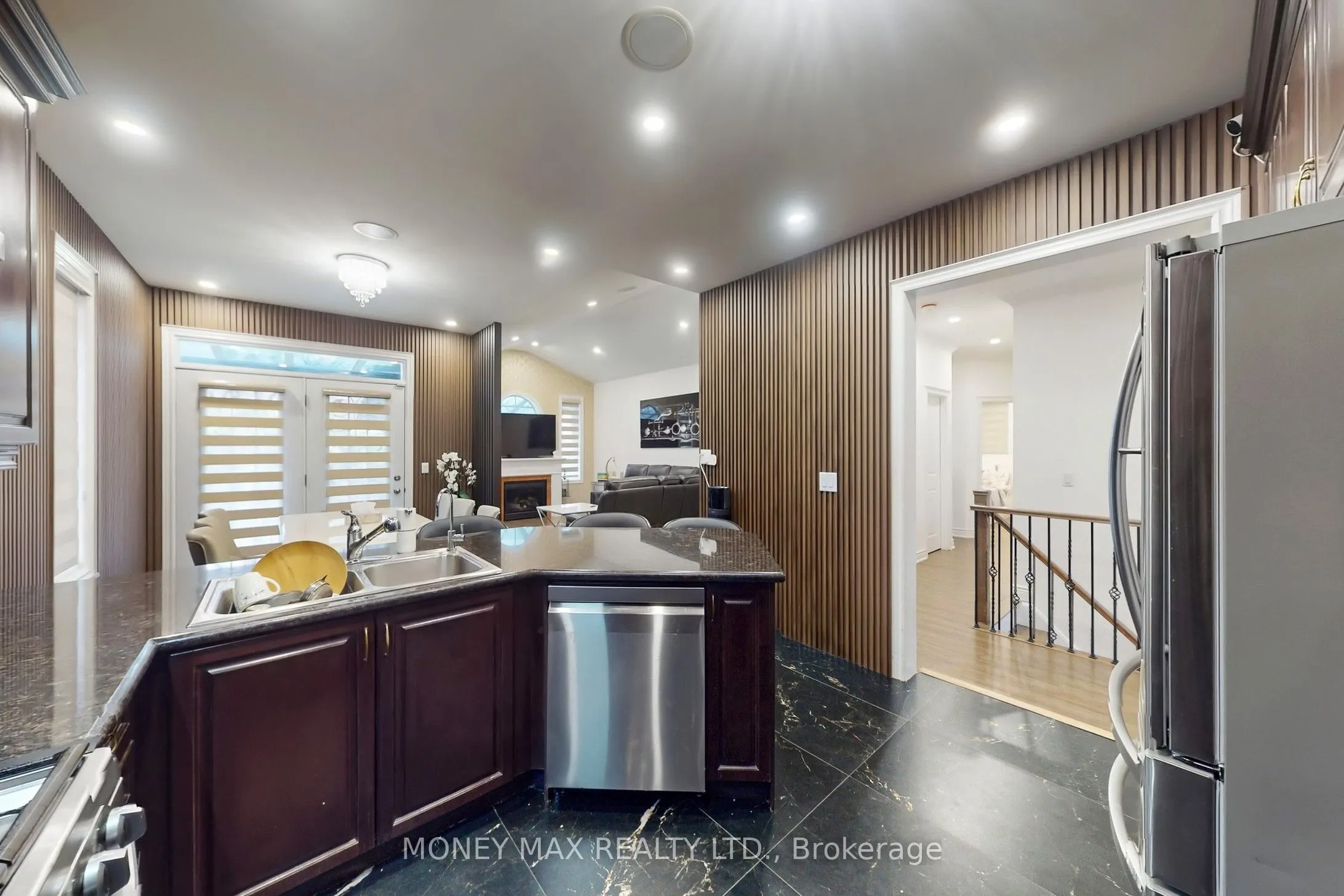 4 Pasadena Avenue