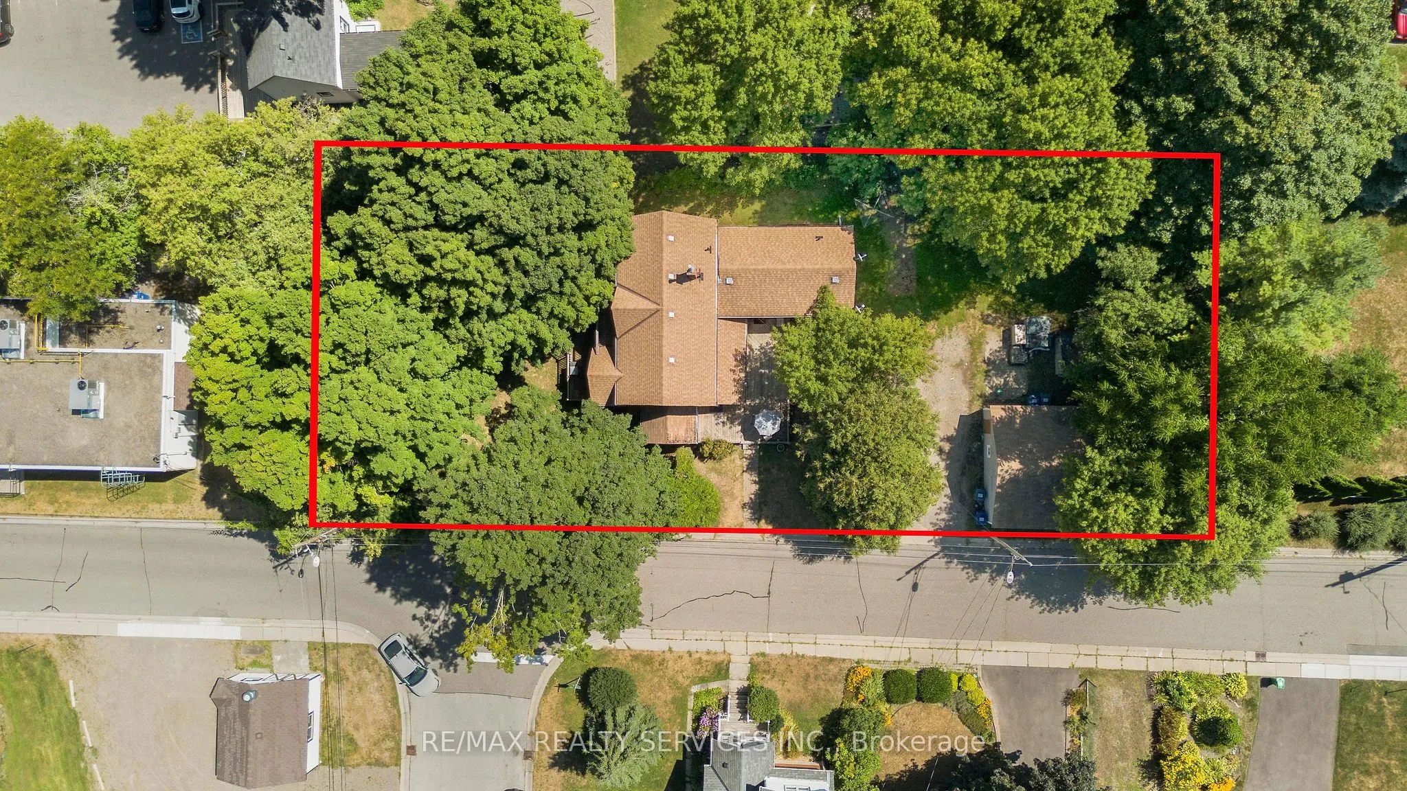 2 Parsons Avenue