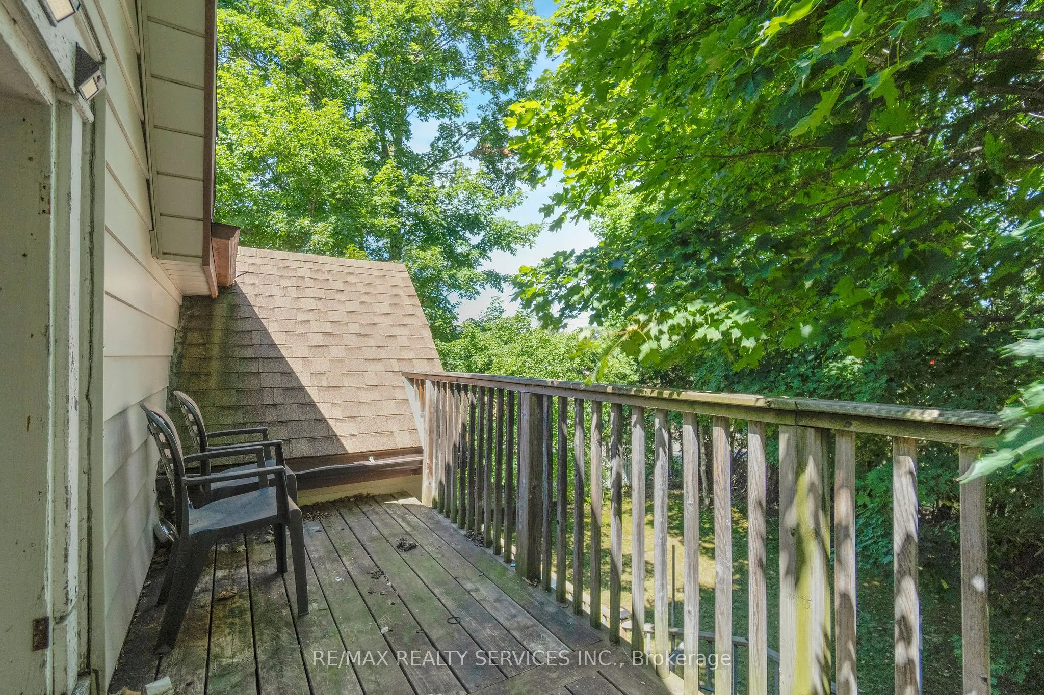 2 Parsons Avenue