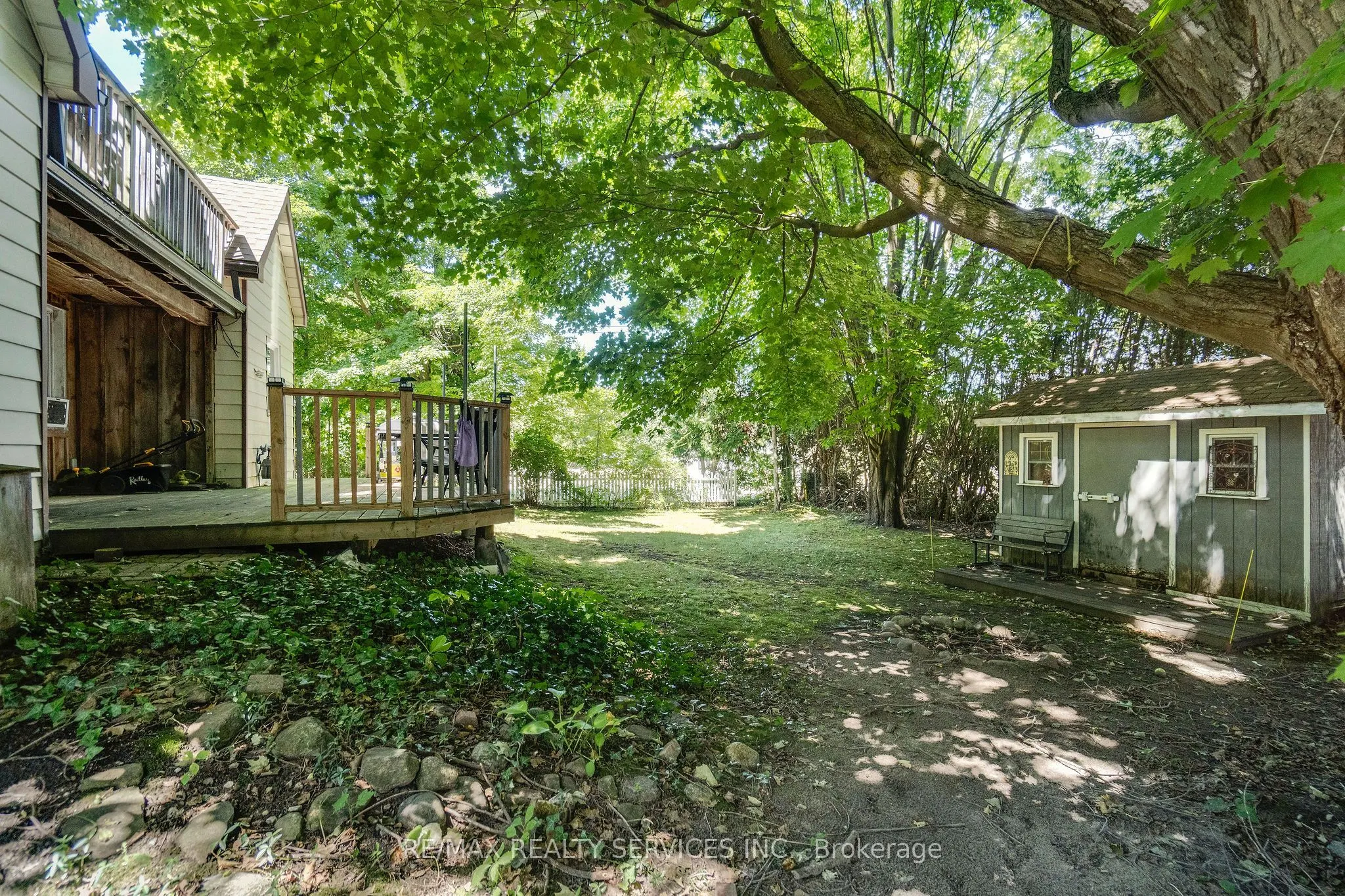 2 Parsons Avenue