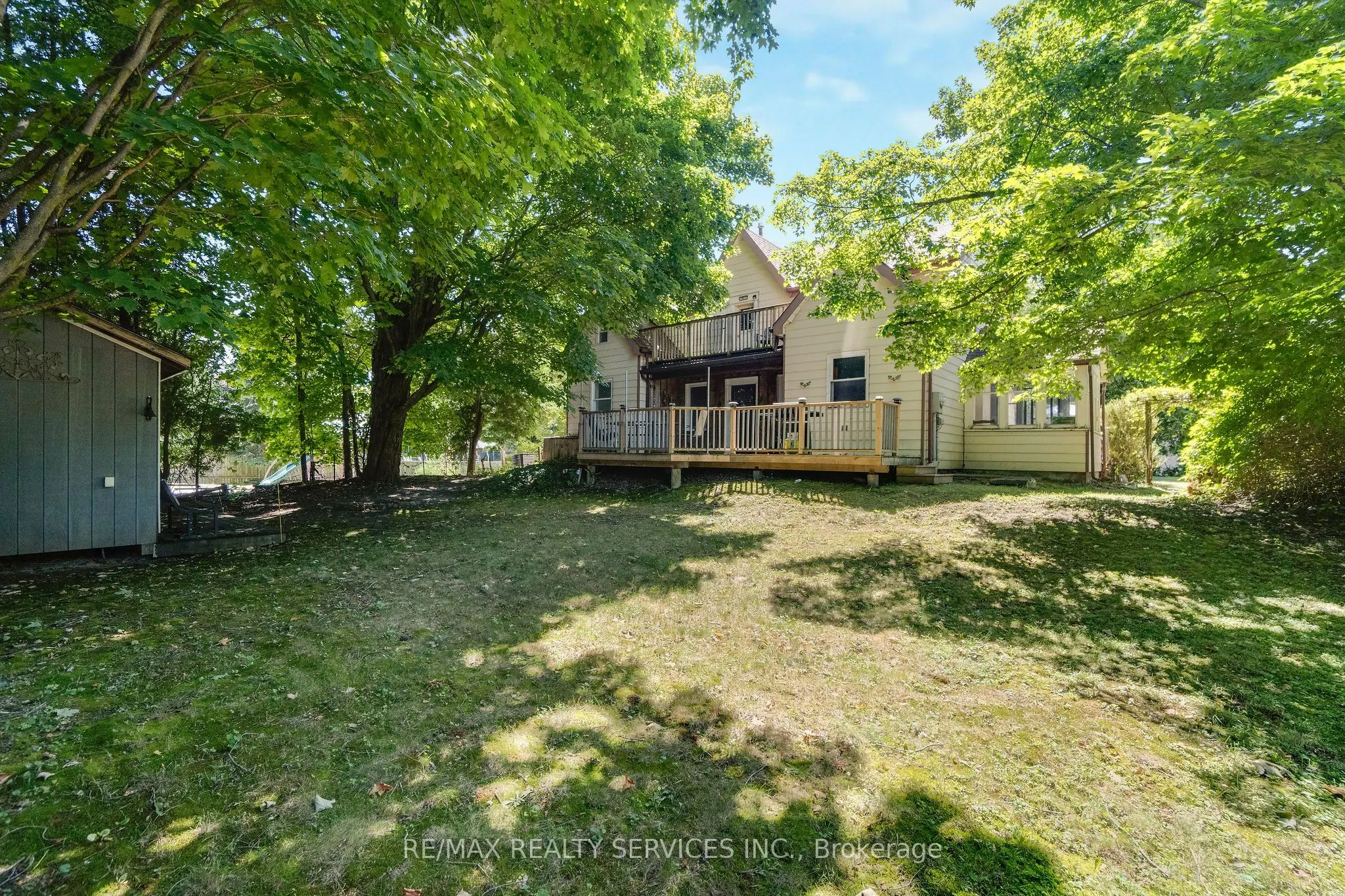 2 Parsons Avenue
