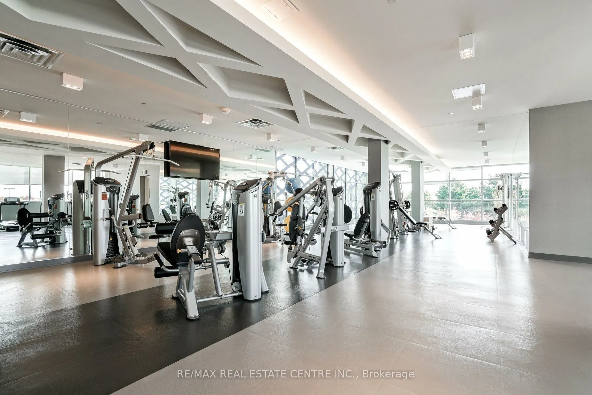4699 Glen Erin Drive, #208