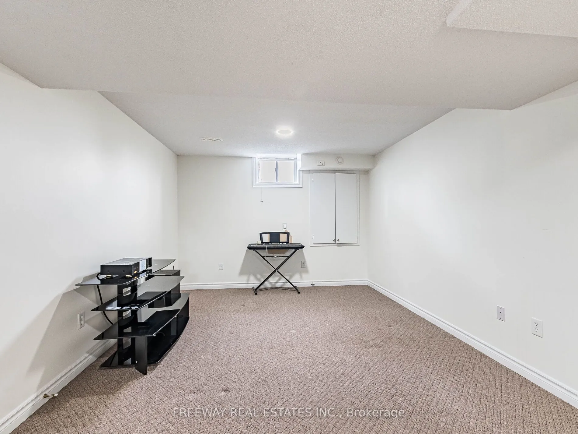 47 Kootenay Place