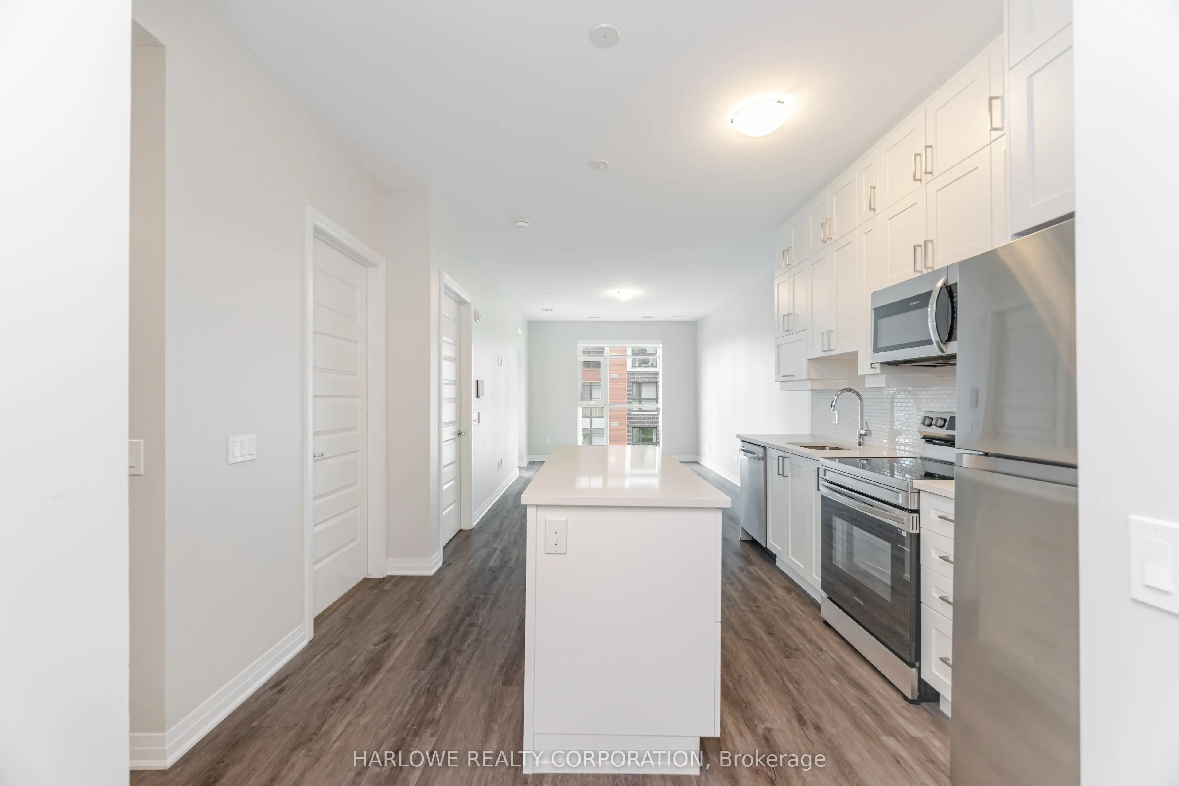 470 Gordon Krantz Avenue, #303