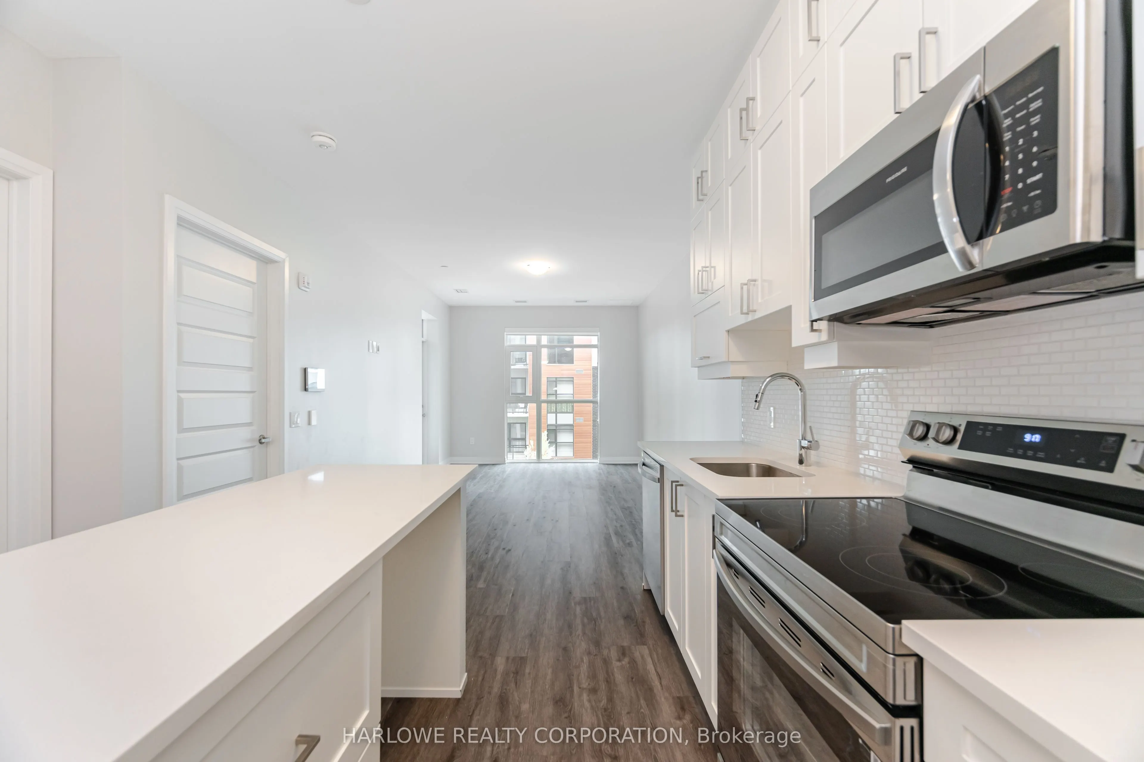 470 Gordon Krantz Avenue, #303