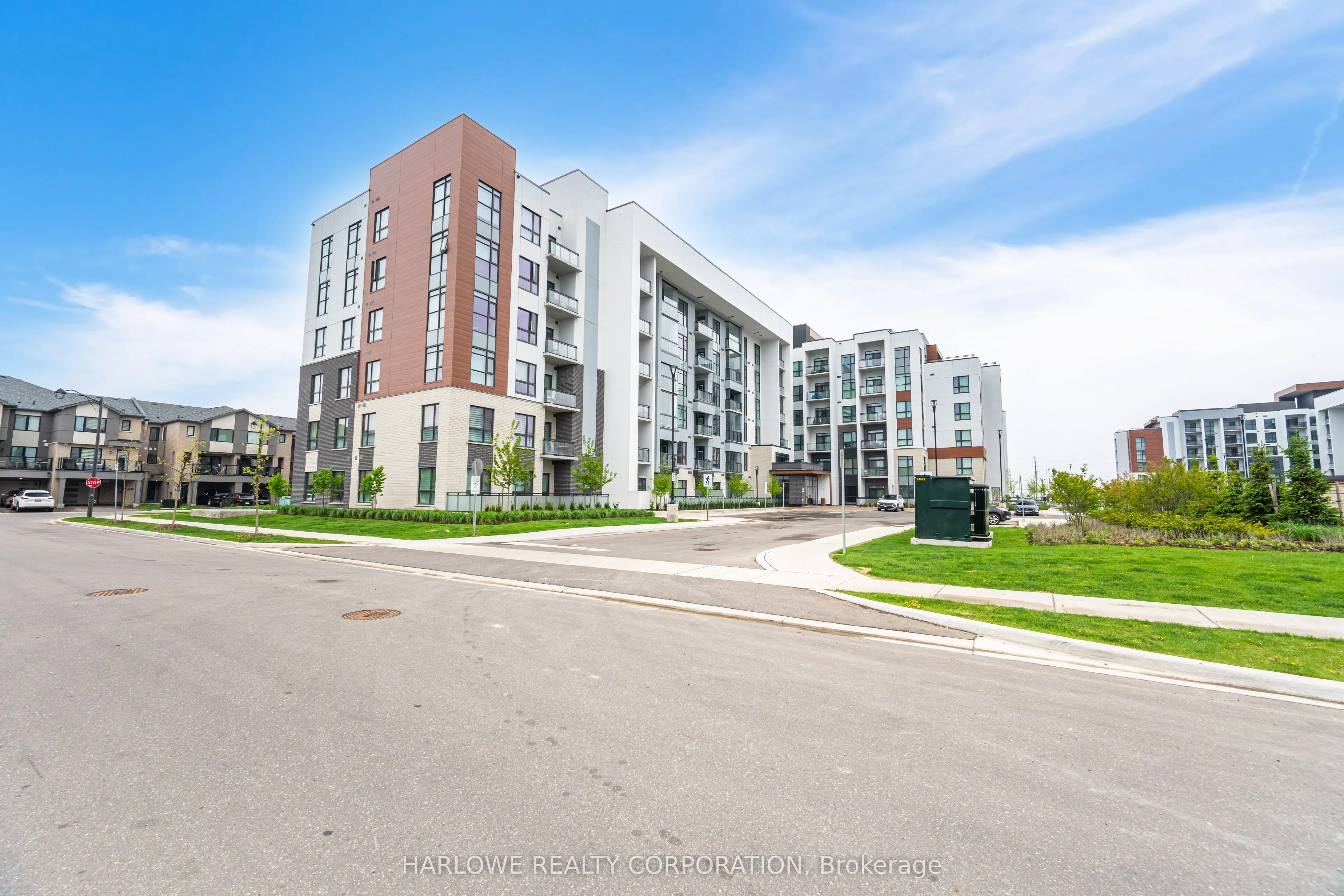 470 Gordon Krantz Avenue, #303