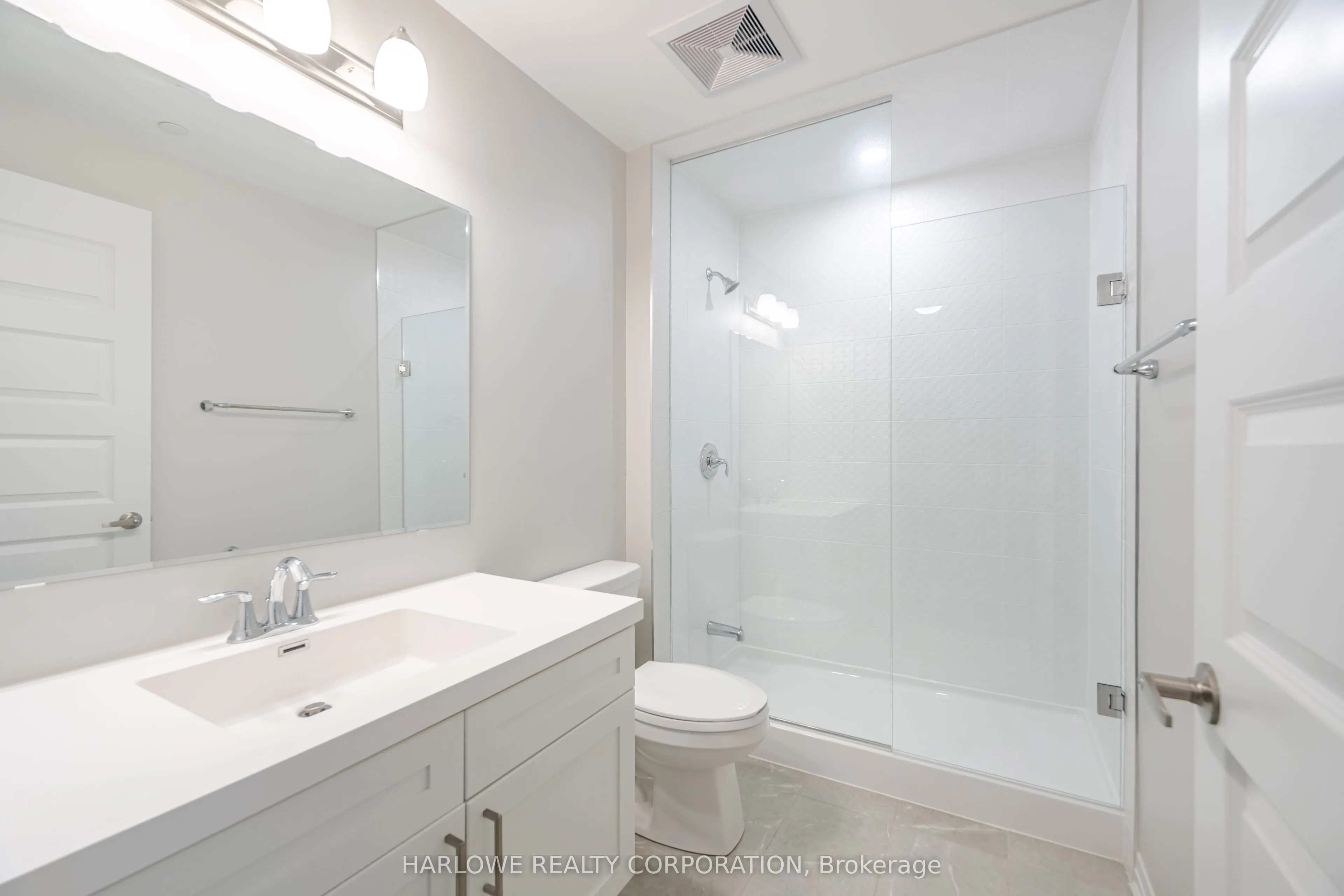 470 Gordon Krantz Avenue, #303
