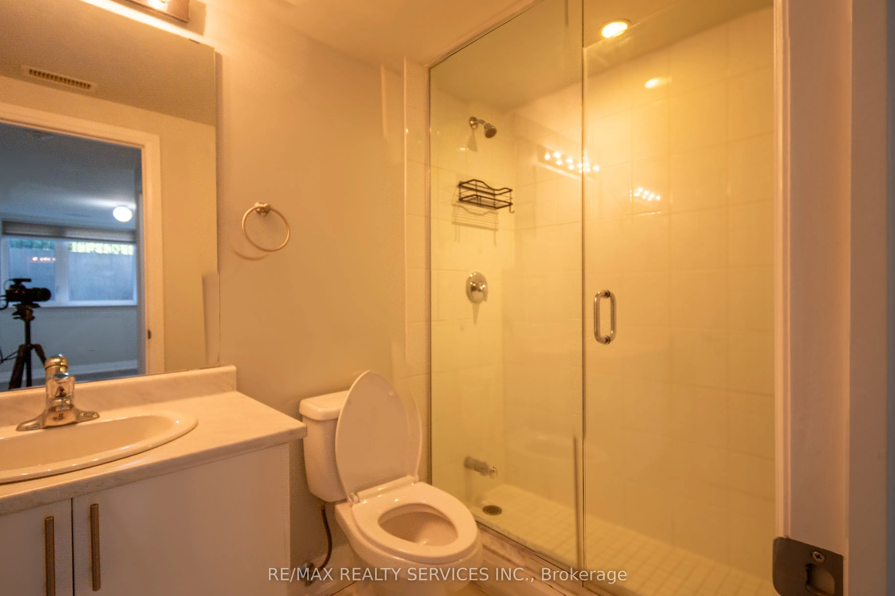 1208 Main Street E, #105