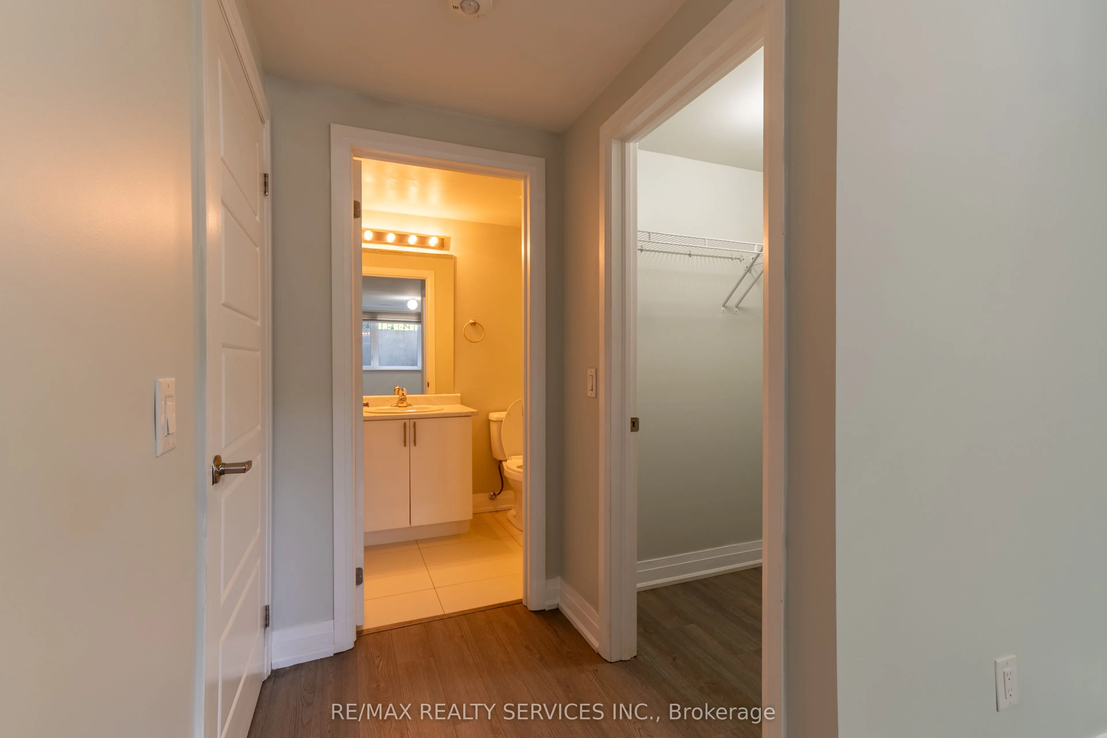 1208 Main Street E, #105
