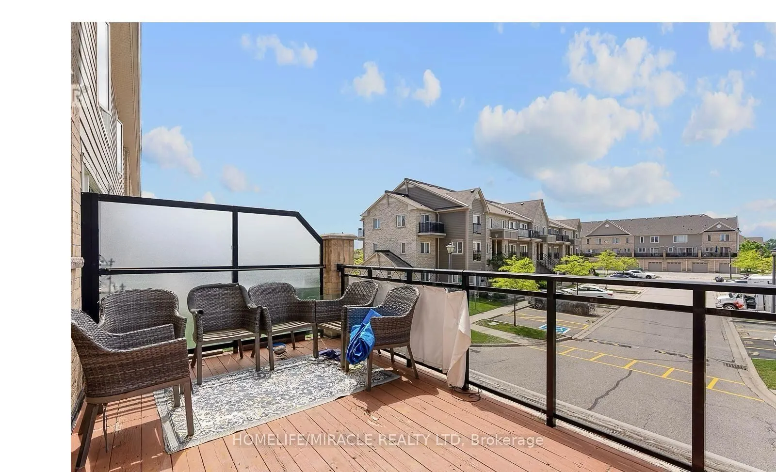 60 Fairwood Circle, #61