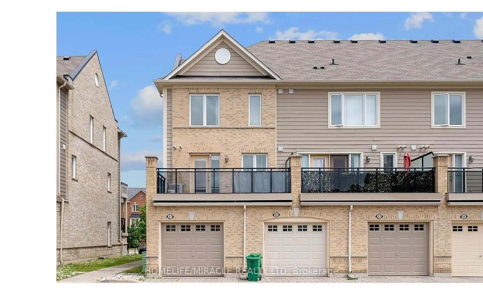 60 Fairwood Circle, #61