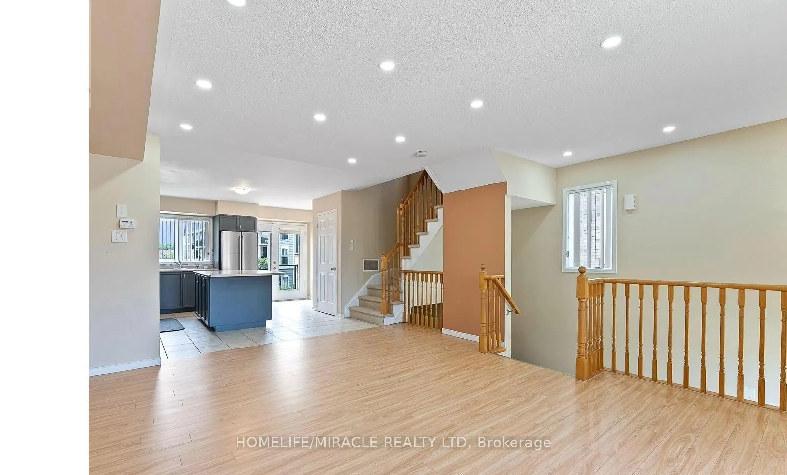 60 Fairwood Circle, #61