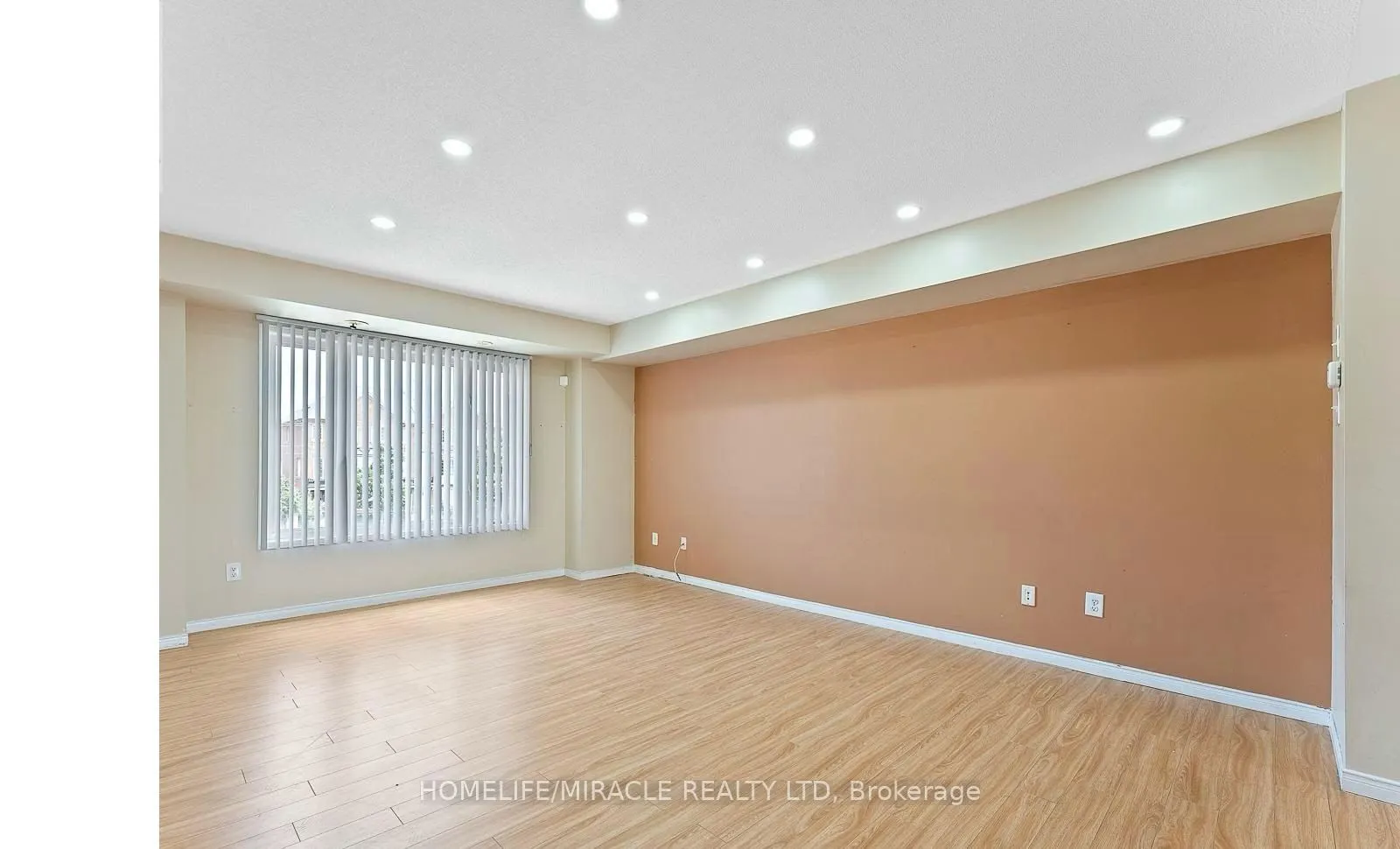 60 Fairwood Circle, #61